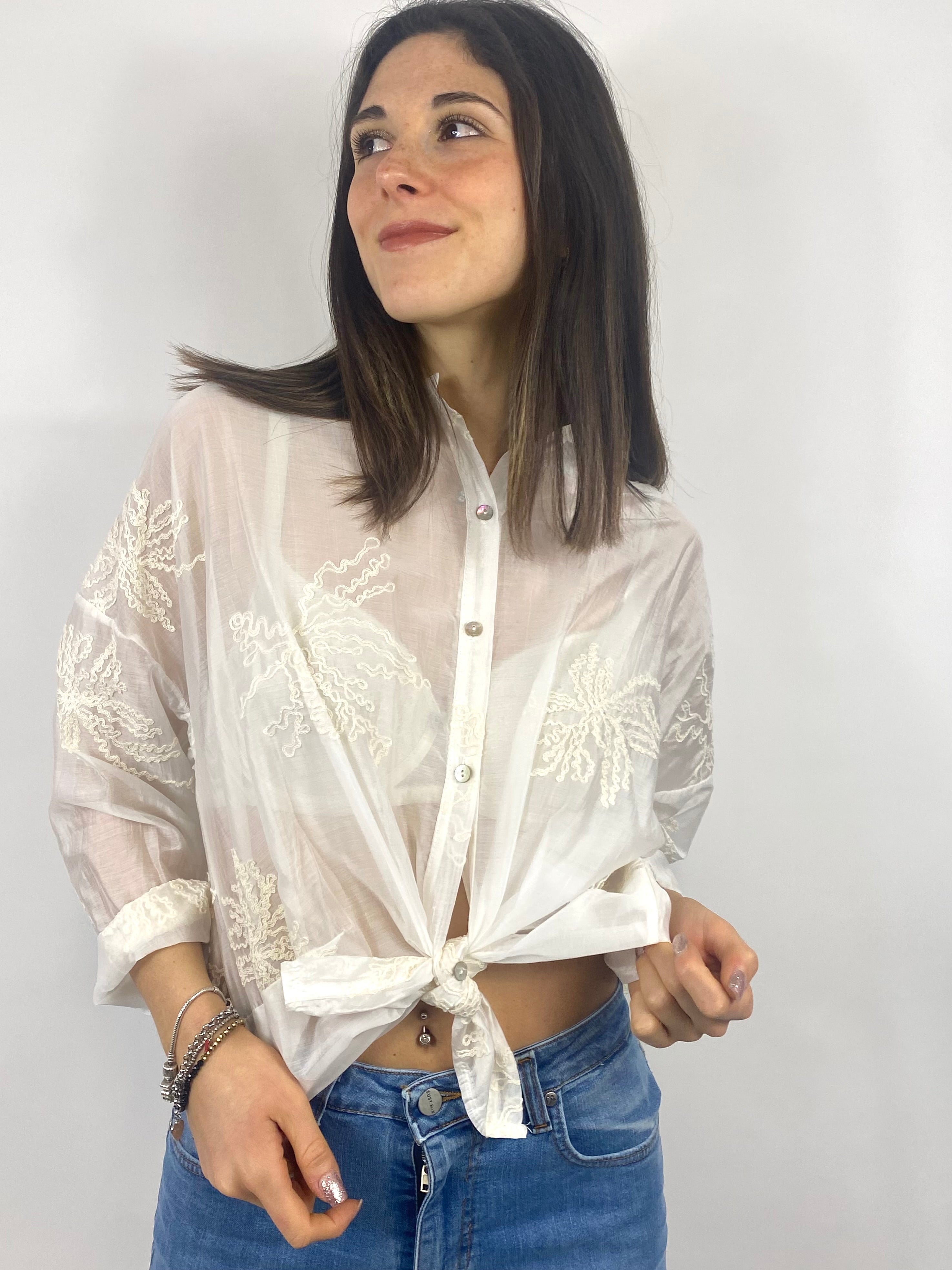 SUSY MIX CAMICIA CON RICAMI LATTE