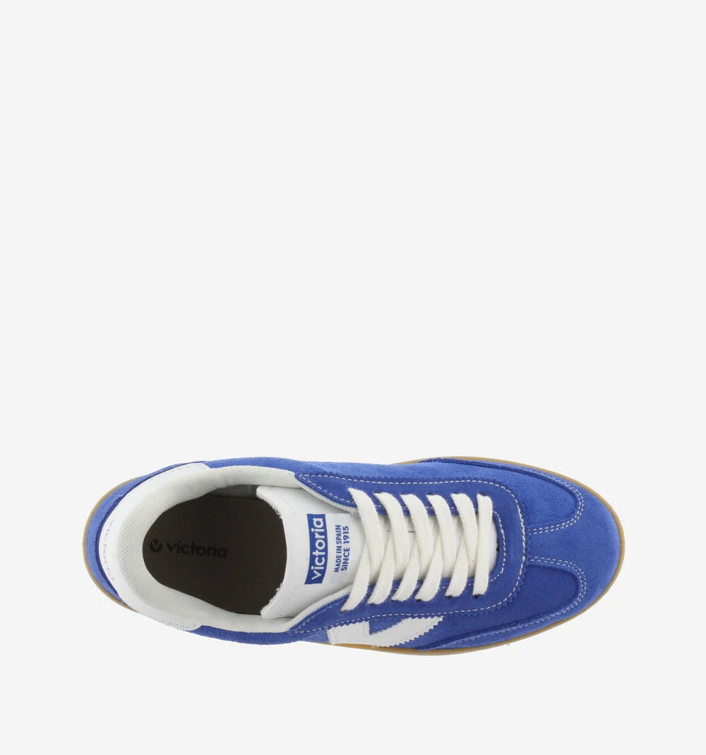 Victoria sneakers donna in suede blu e fondo miele con toppone e logo bianco