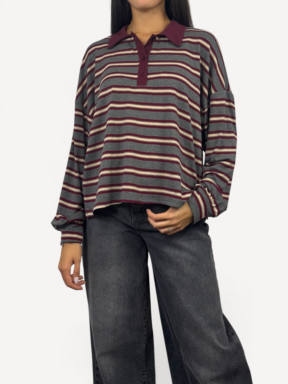 KIKISIX MAGLIA MODELLO POLO A RIGHE GRIGIA