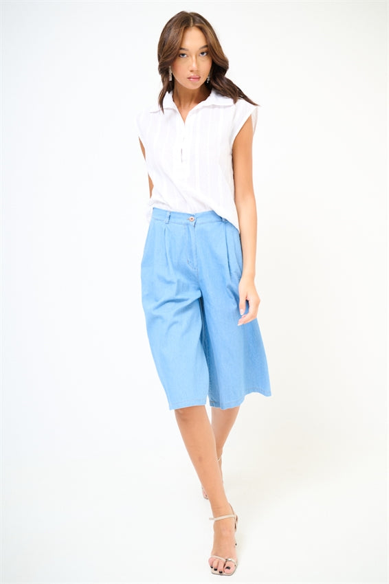 KIKISIX BERMUDA IN CHAMBRAY CELESTE