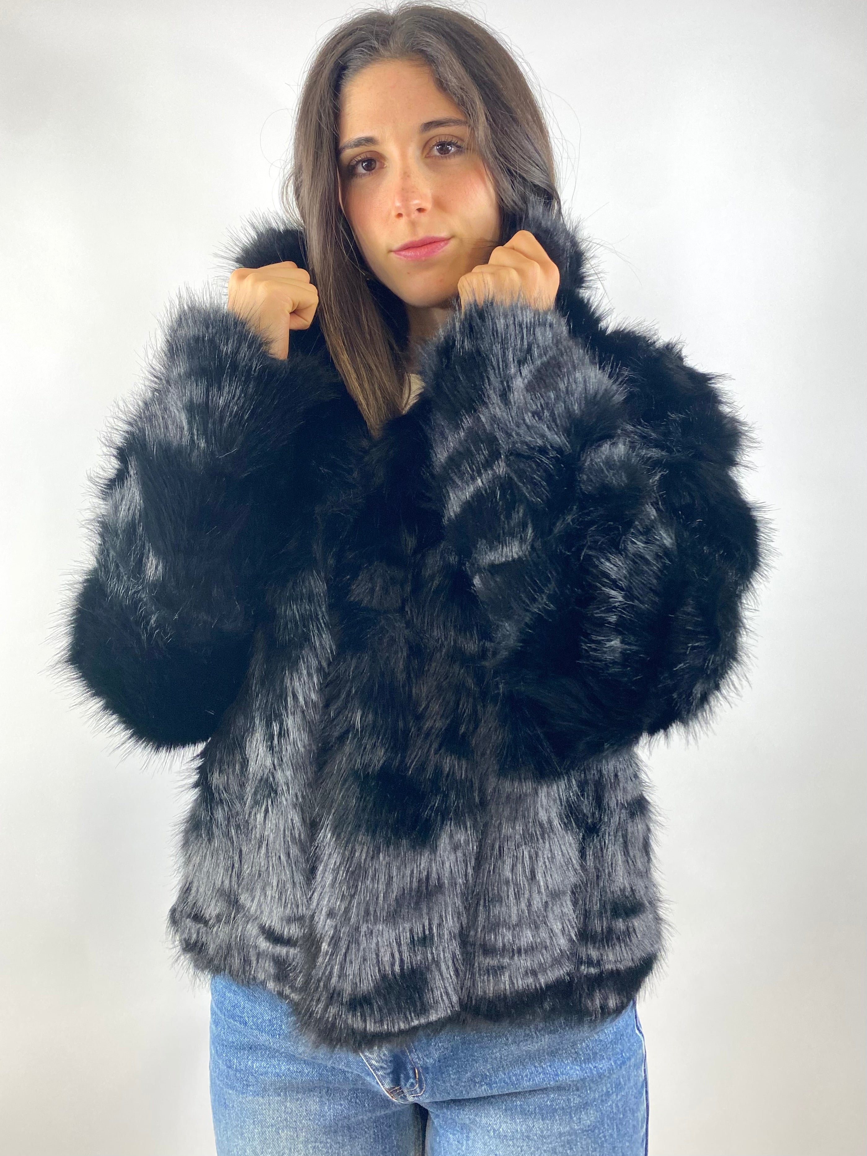CECILE PELLICCIA NERA