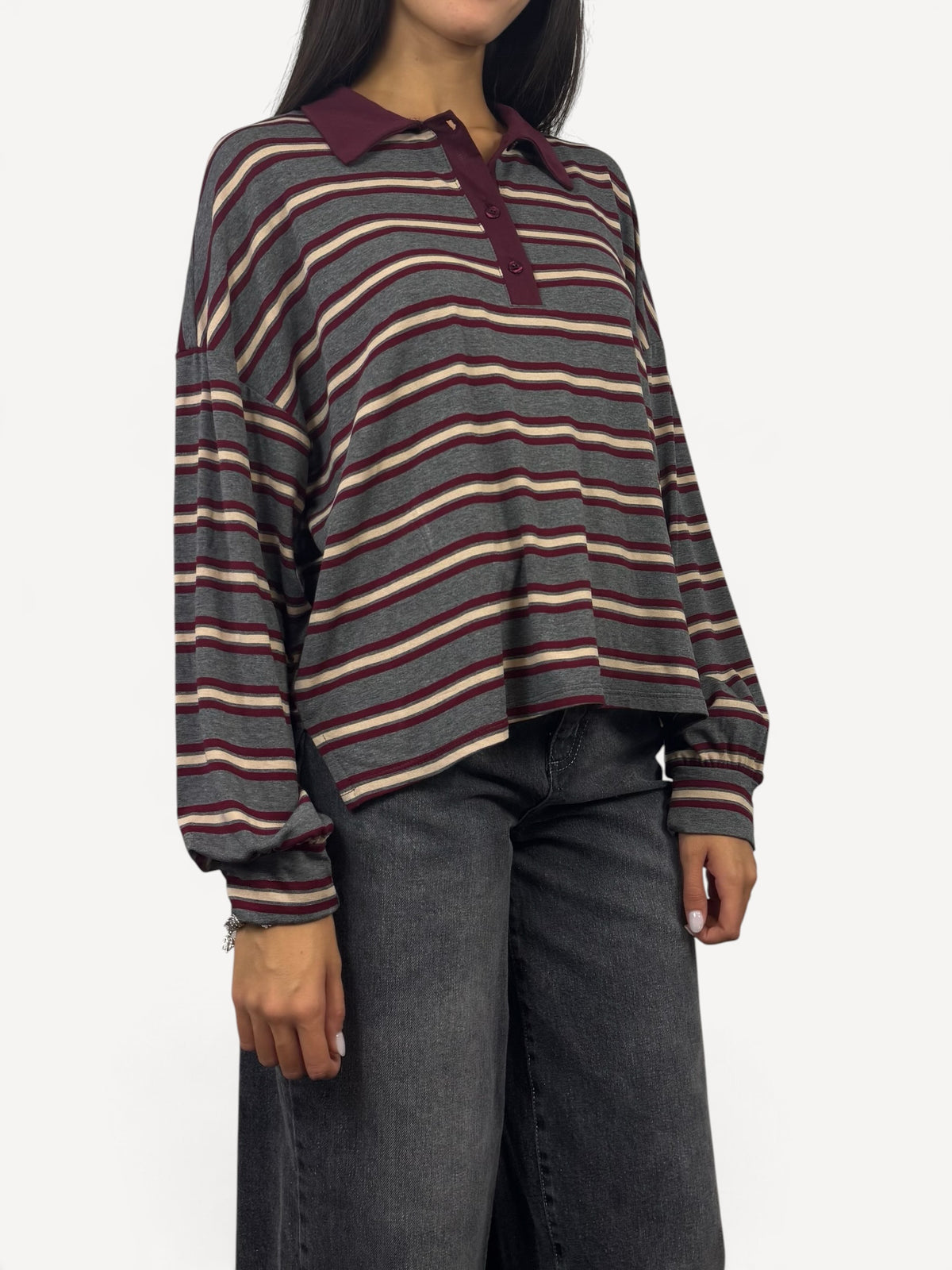 KIKISIX MAGLIA MODELLO POLO A RIGHE GRIGIA