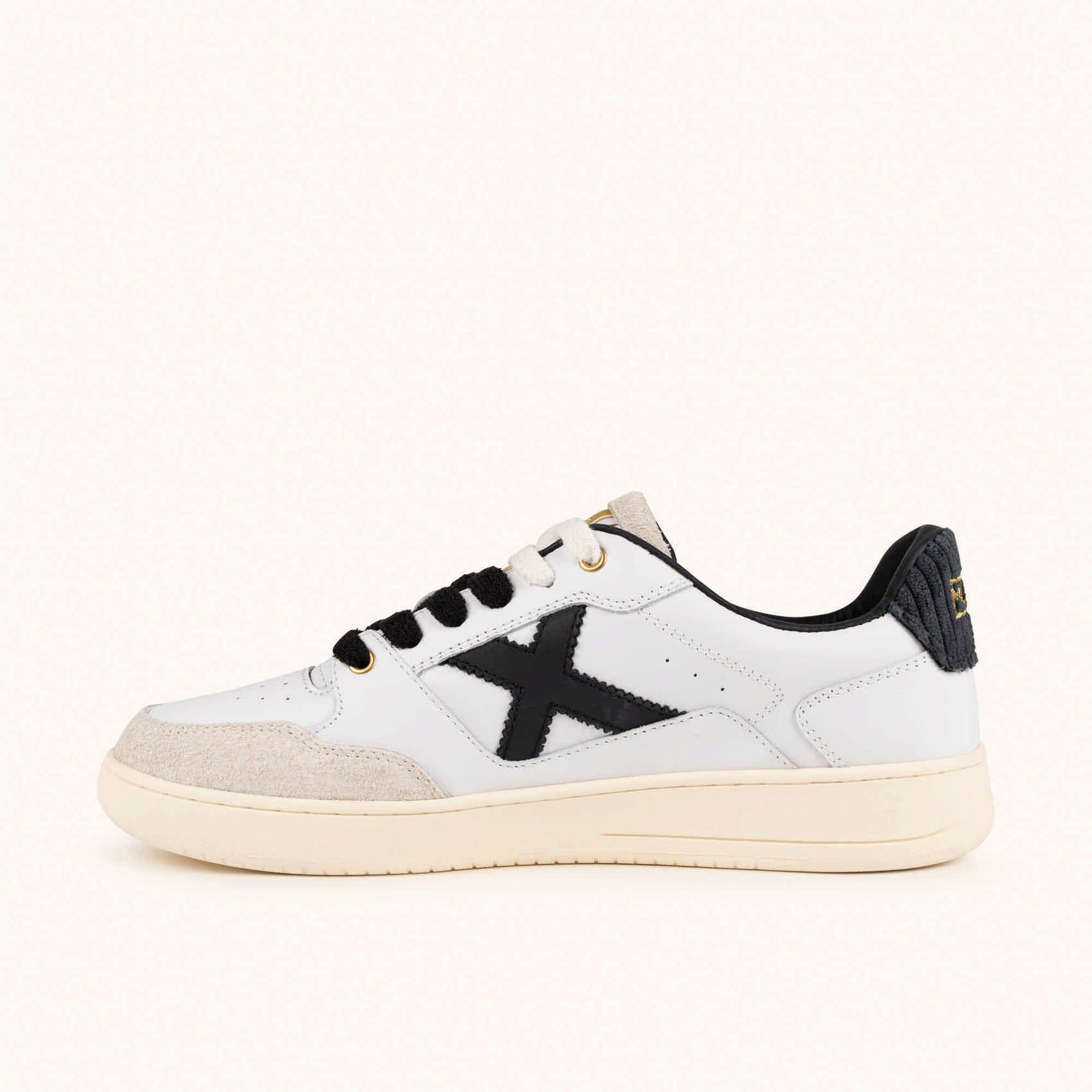 MUNICH SNEAKERS UOMO LEGIT VELLUTO BIANCO NERO