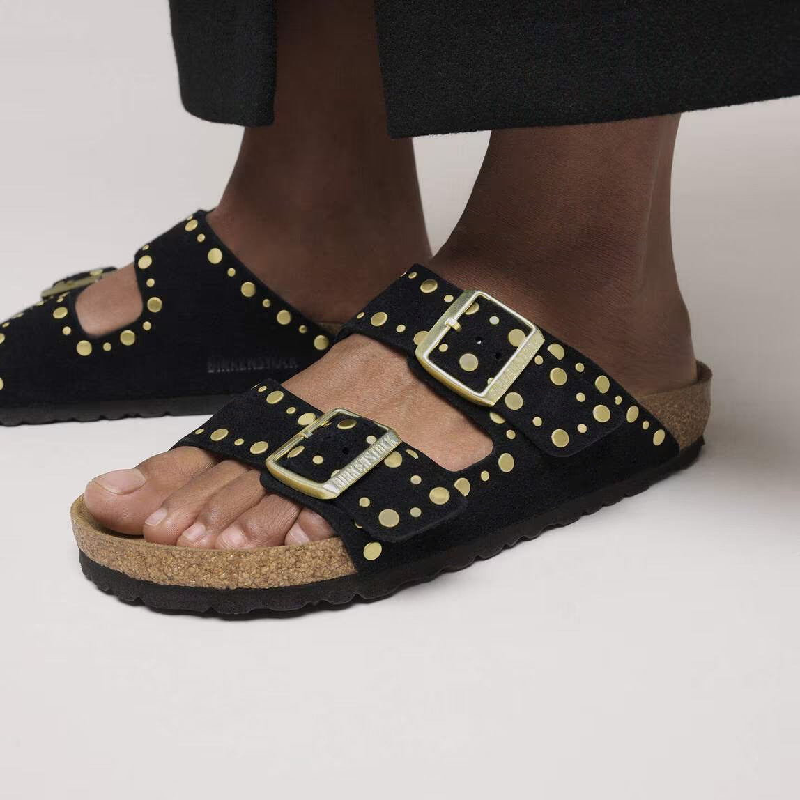 BIRKENSTOCK ARIZONA RIVET BLACK