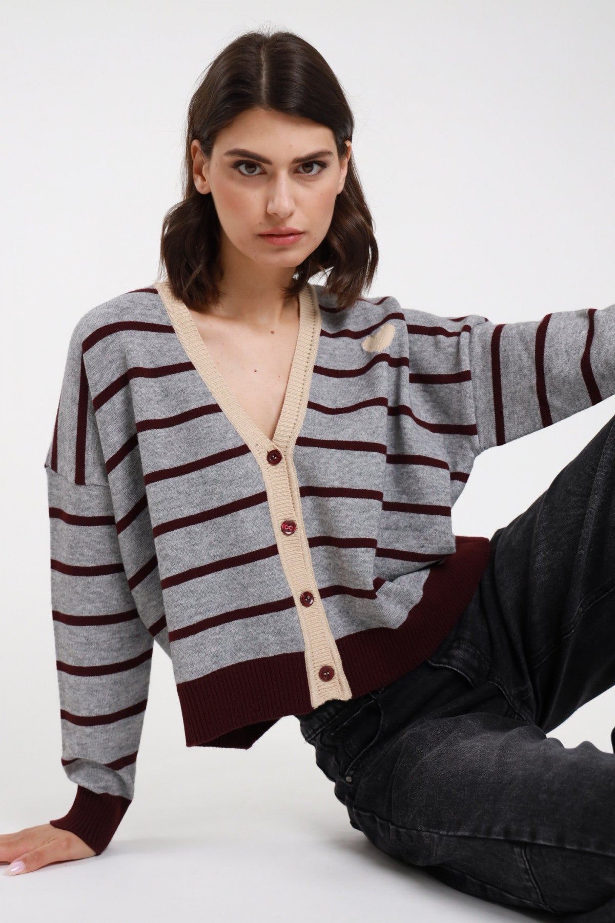 SUSY MIX CARDIGAN RIGHE E CUORICINO