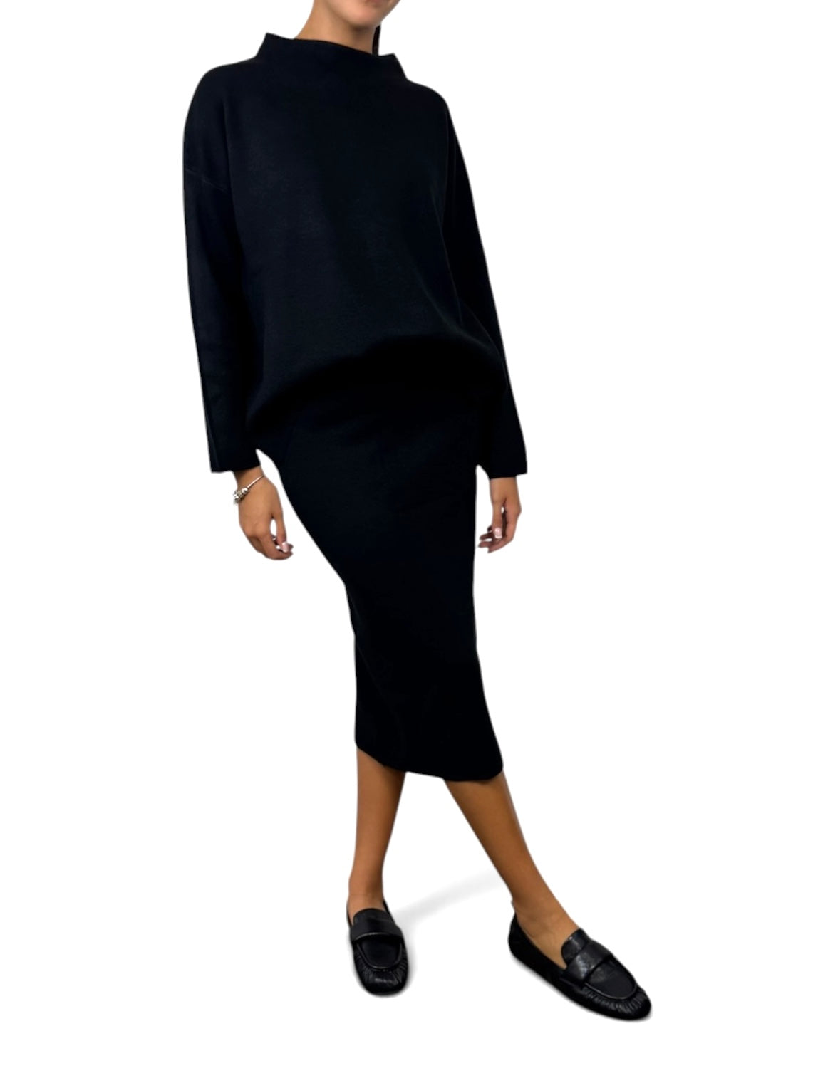 SUSY MIX COMPLETO MAGLIA E GONNA NERO