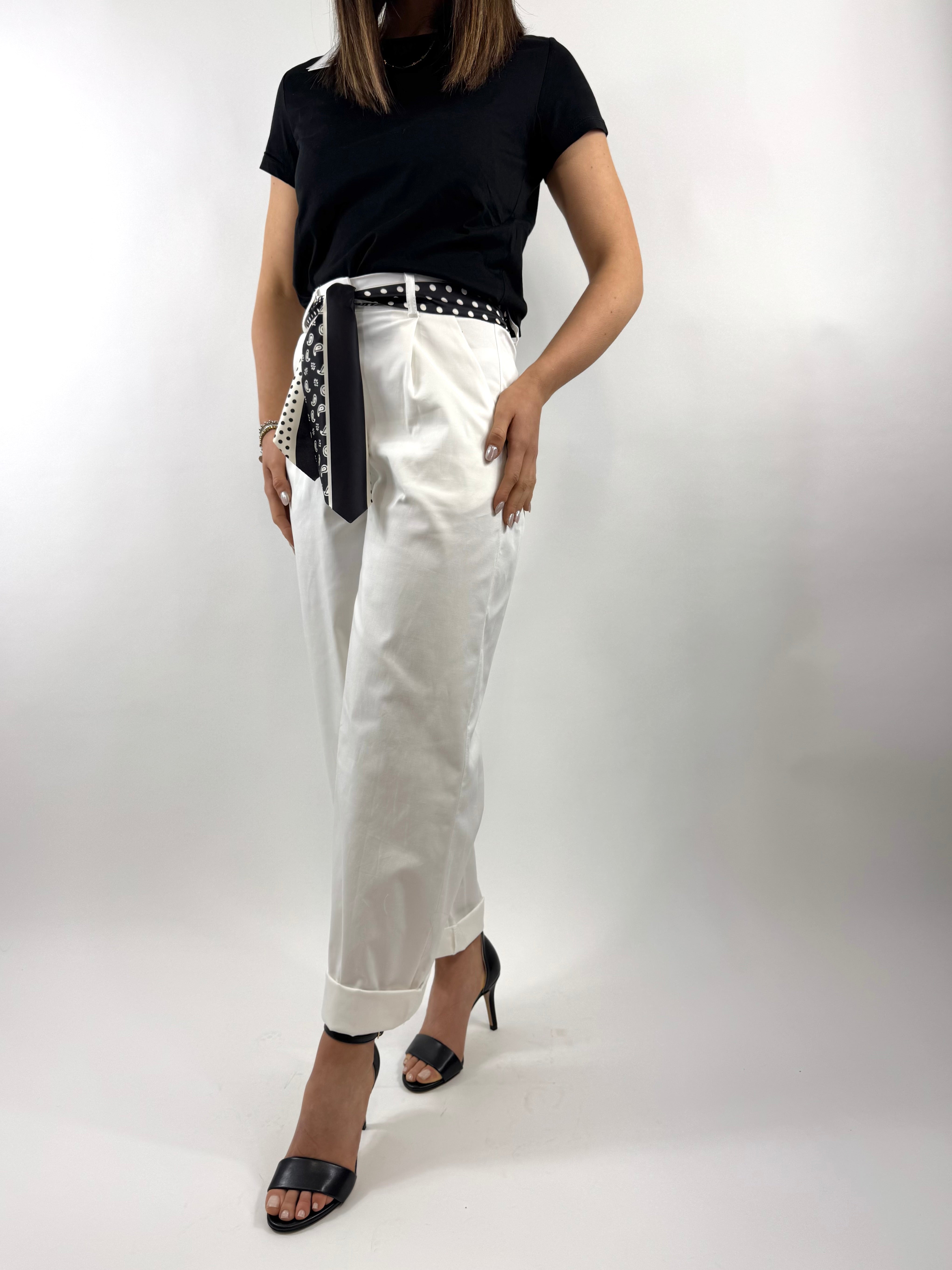 CECILE PANTALONE BIANCO CON FOULARD