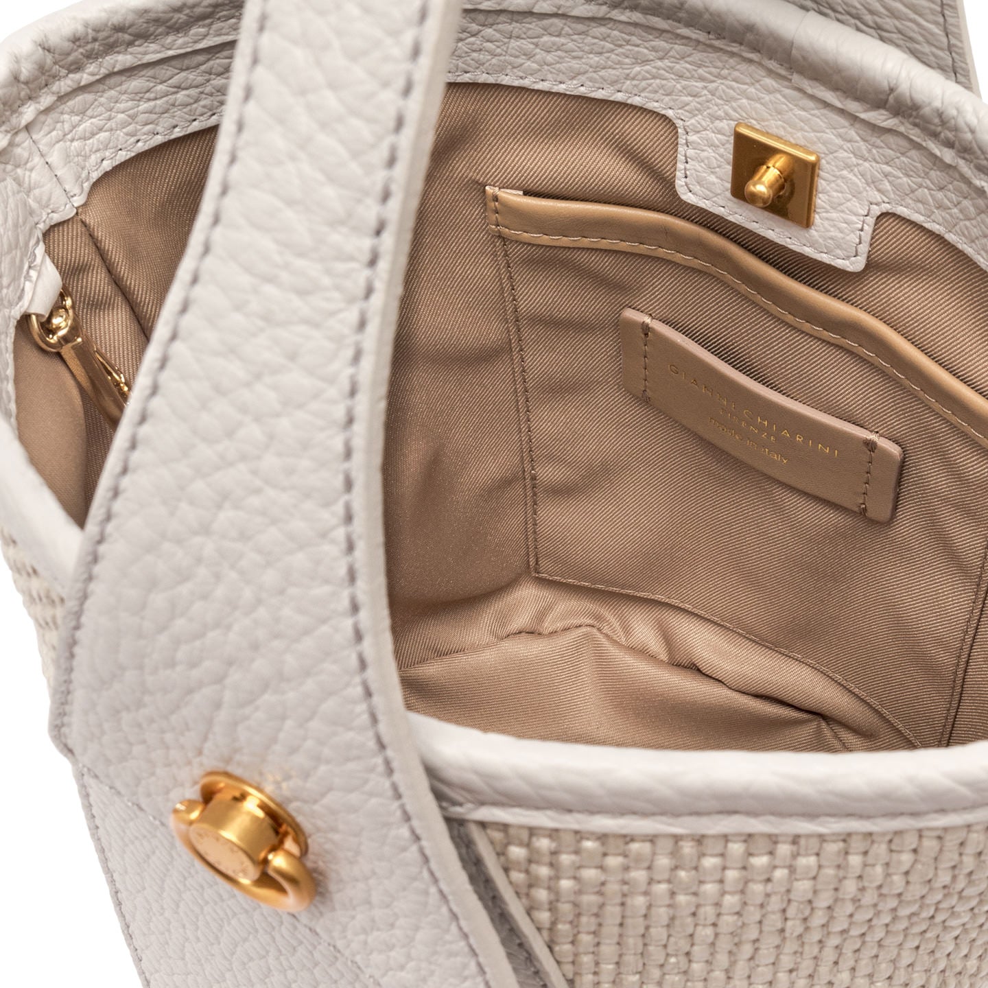 Gianni Chiarini borsa donna a secchiello in tessuto di paglia intrecciata sabbia