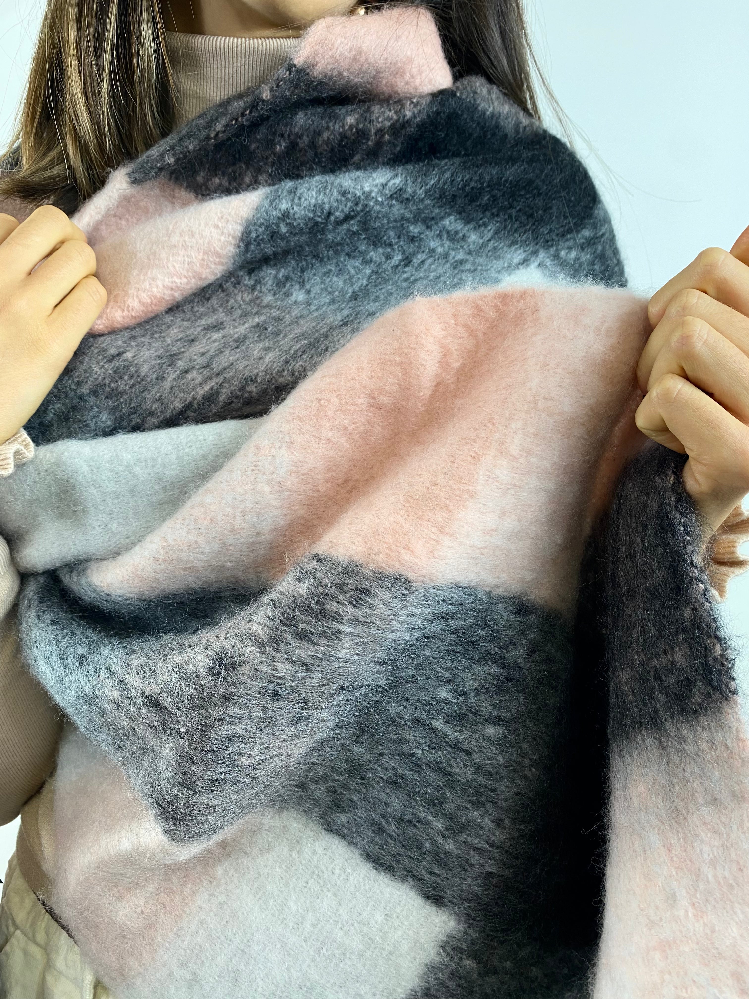 CECILE SCIARPA CHECK ROSA NERA E GRIGIA