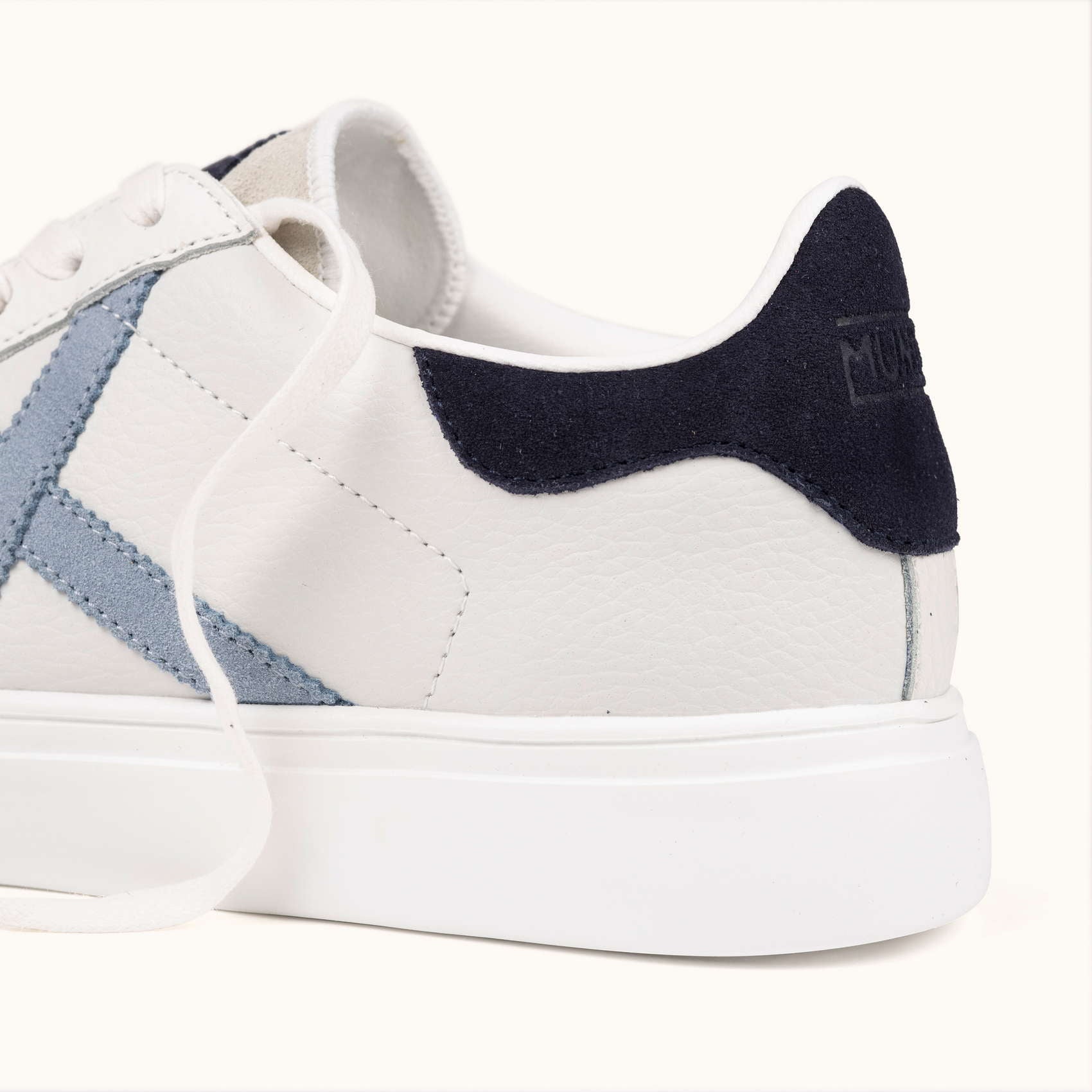 MUNICH SNEAKERS RETE WHITE AND NAVY