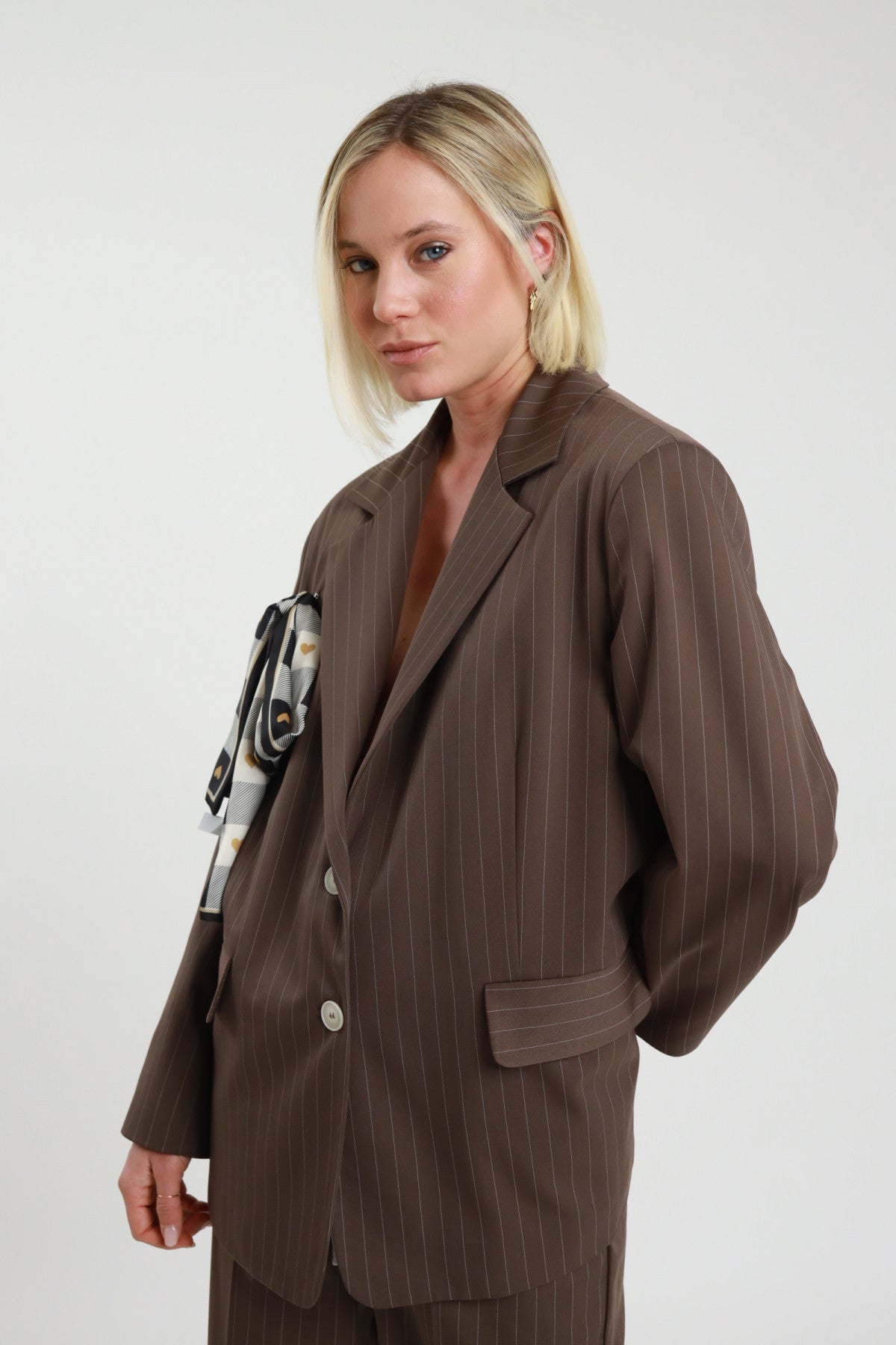 SUSY MIX GIACCA GESSATA CON FOULARD MORO