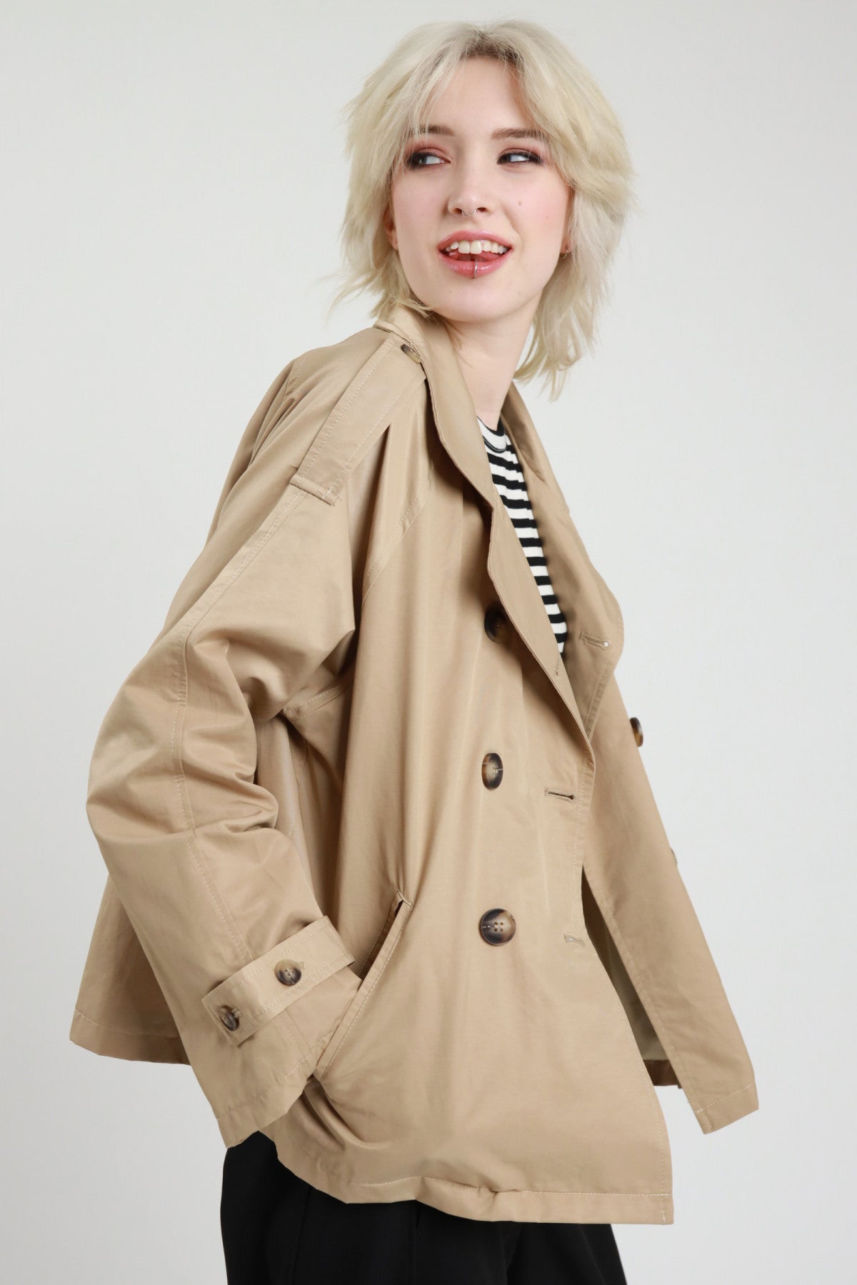 SUSY MIX TRENCH CORTO FANGO