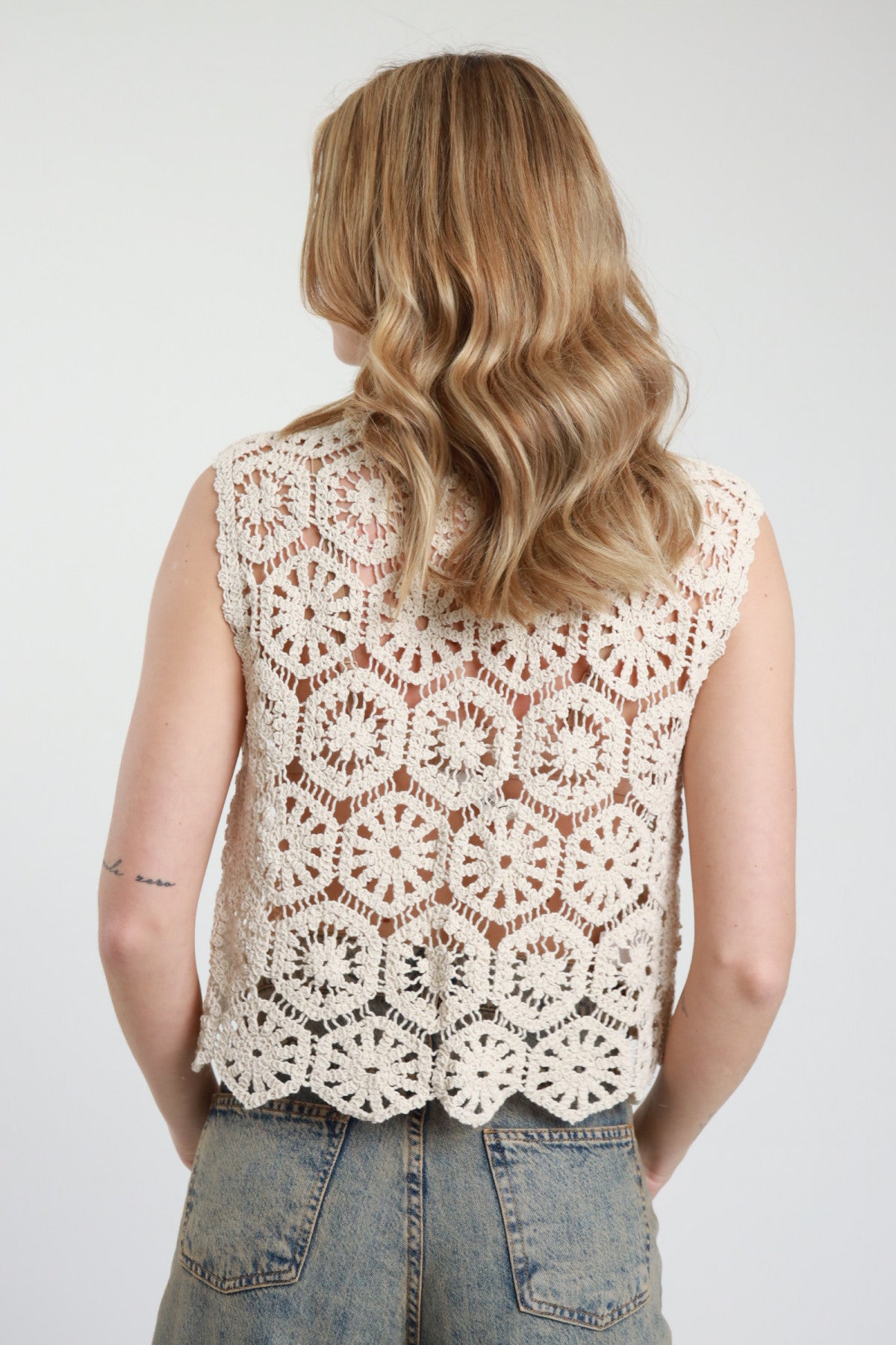 SUSY MIX GILET CROCHET LATTE