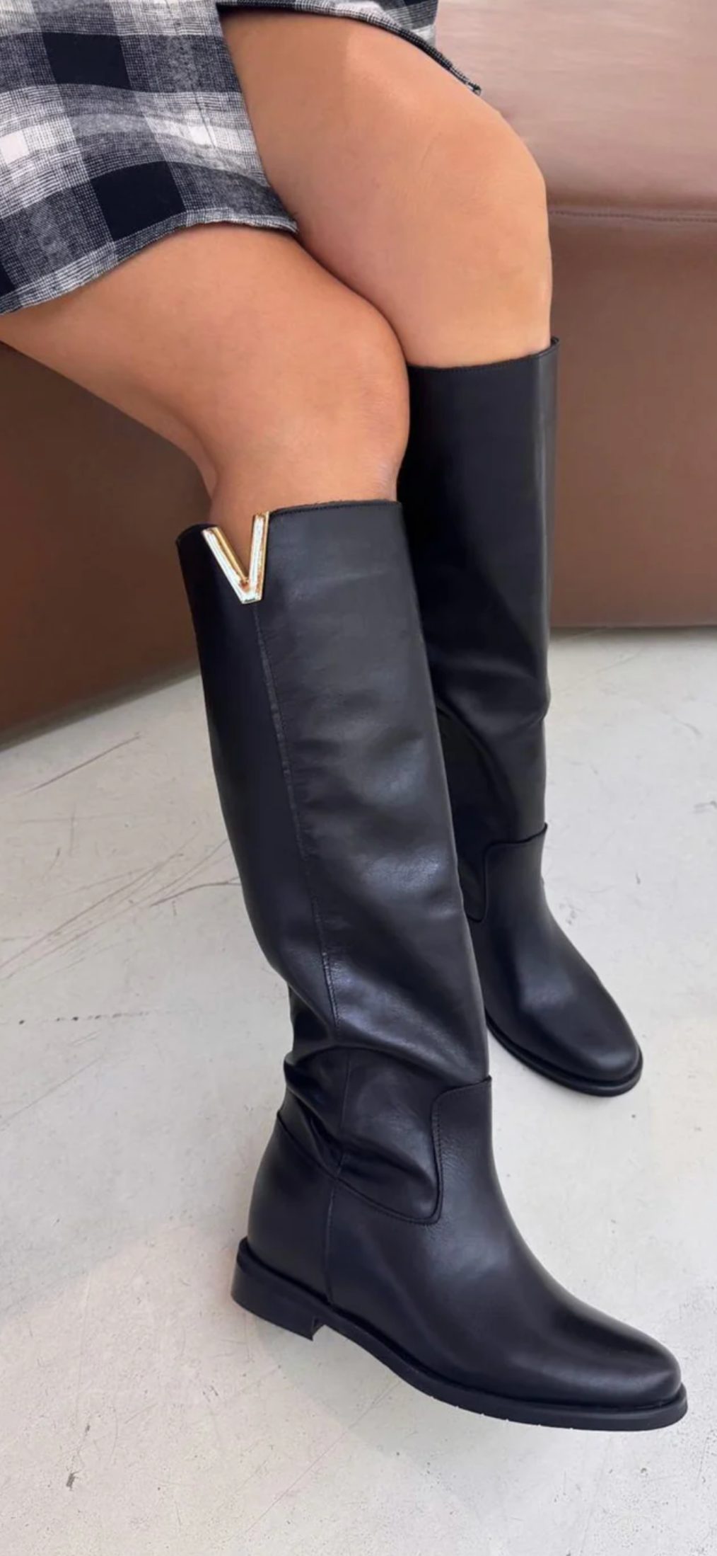 VIA MONDANA STIVALE IN PELLE NERO CON ZEPPA