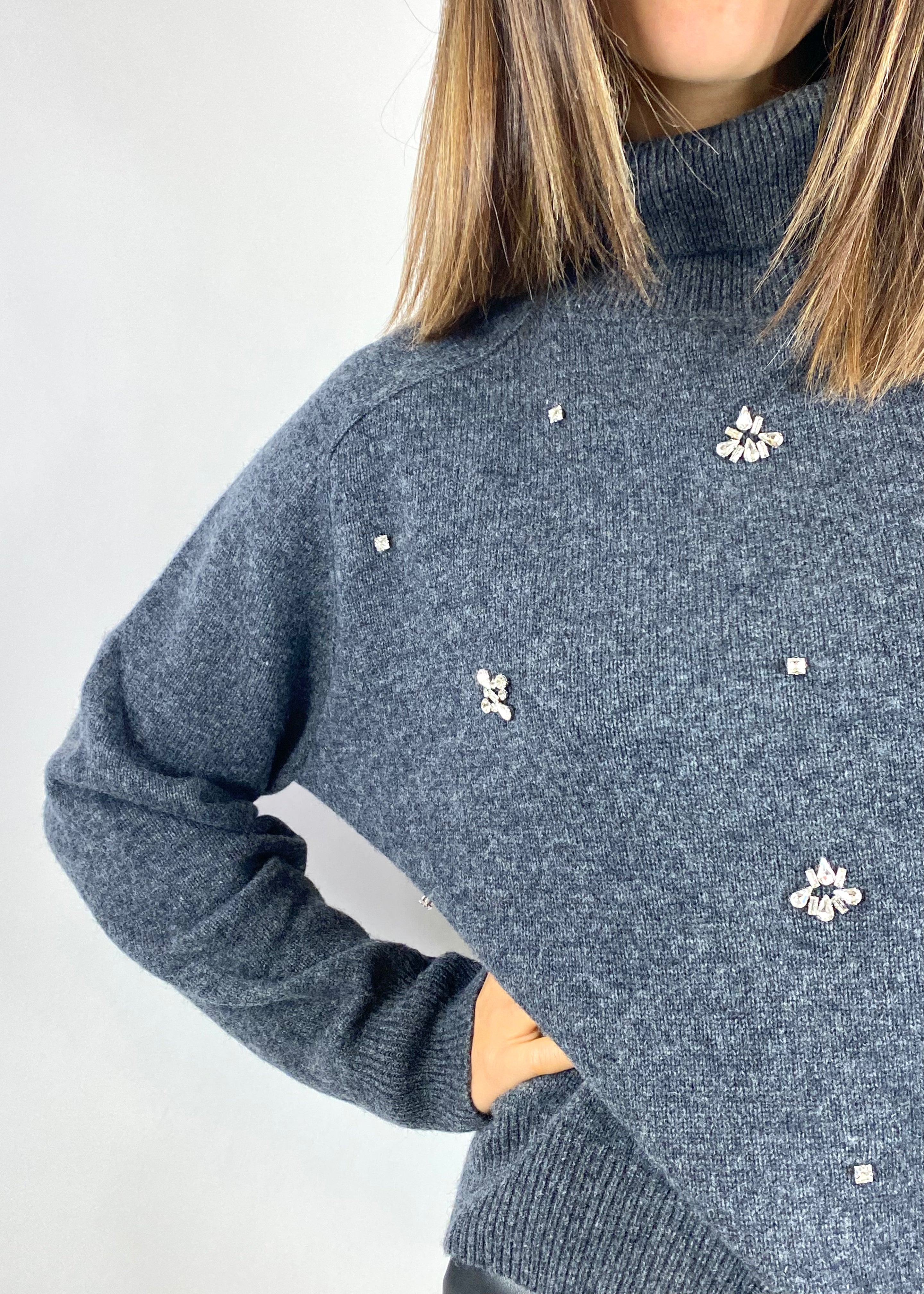 KIKISIX MAGLIONE COLLO ALTO ANTRACITE