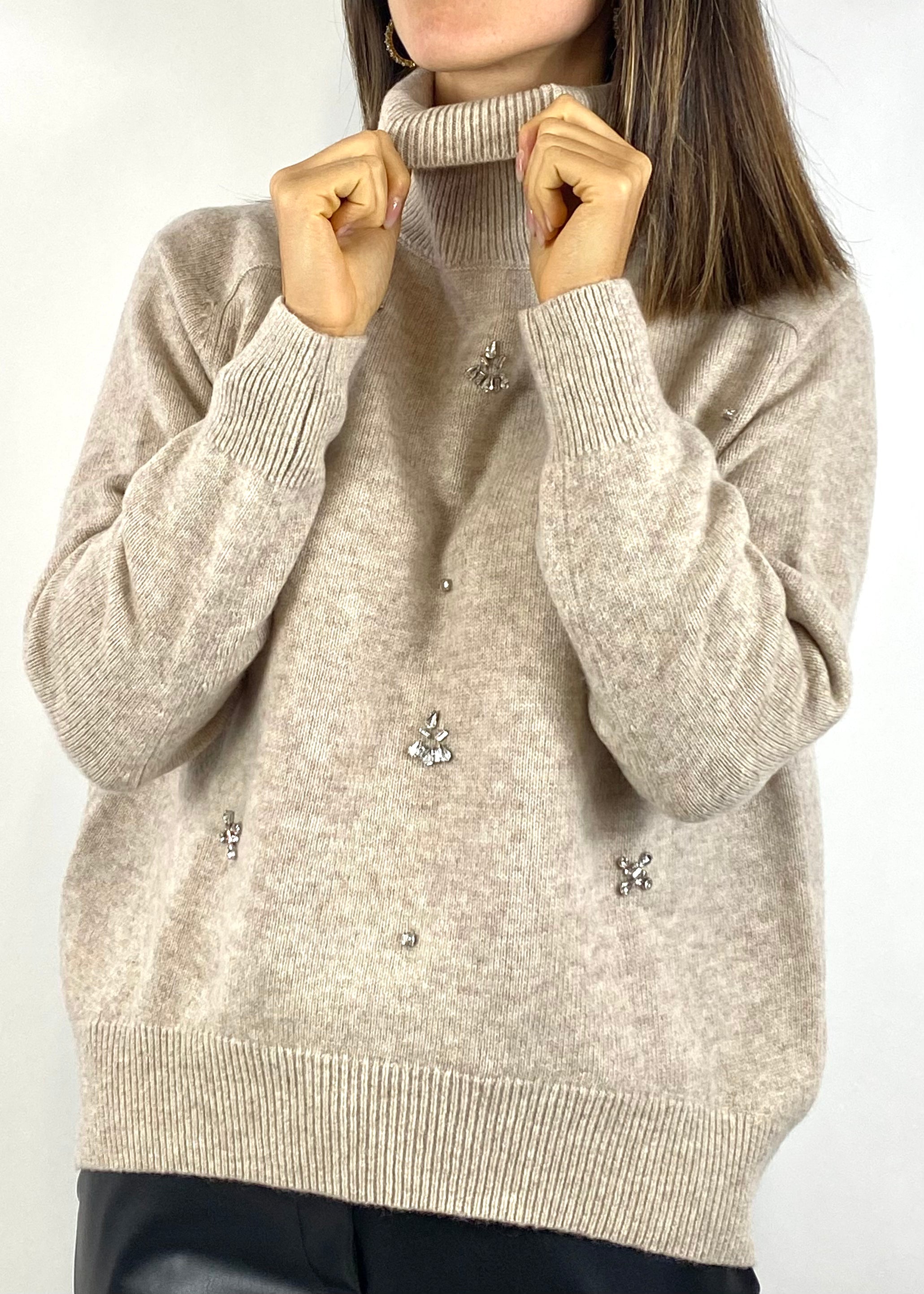 KIKISIX MAGLIONE COLLO ALTO BEIGE