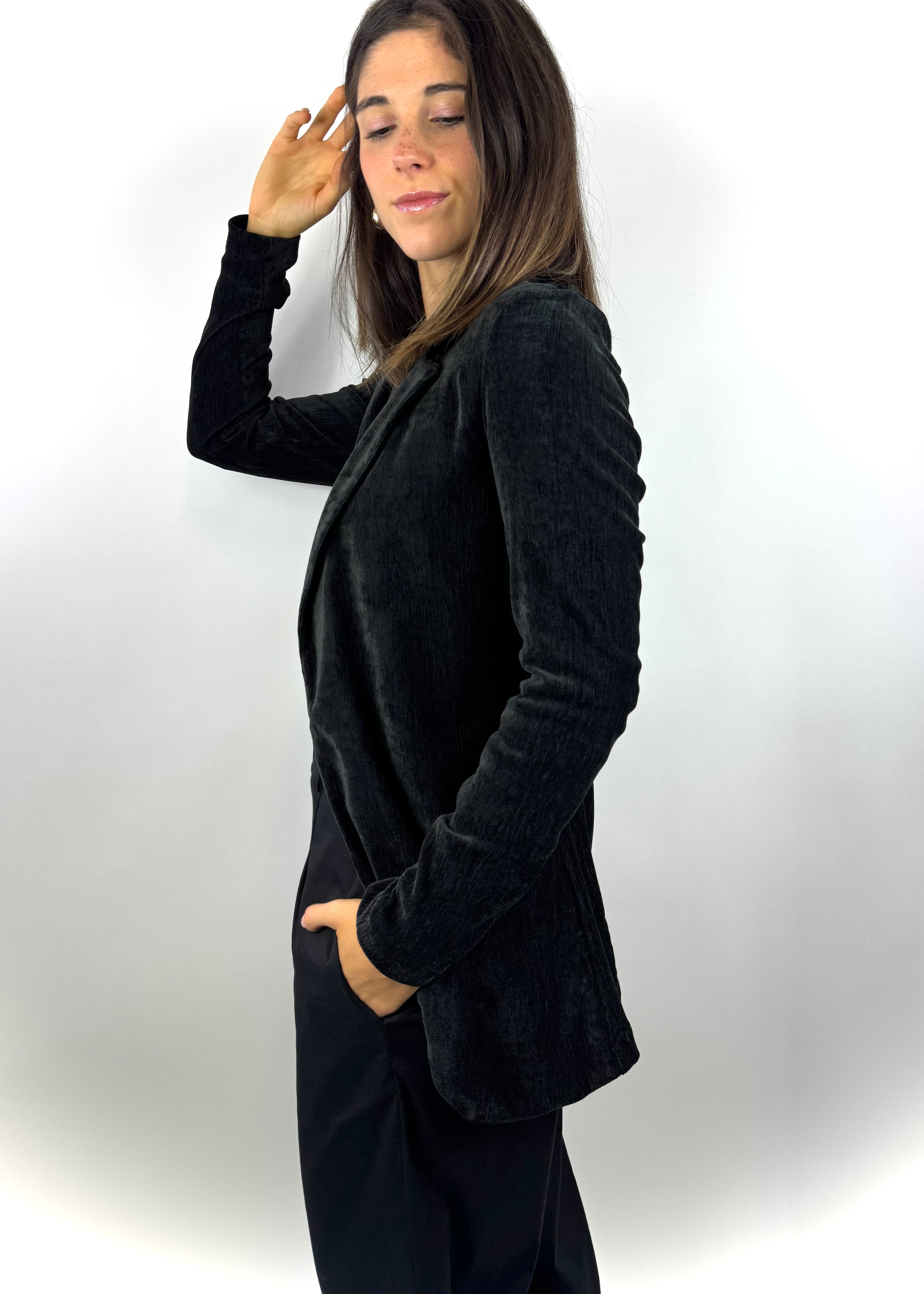 SUSY MIX GIACCA IN VELLUTO NERA