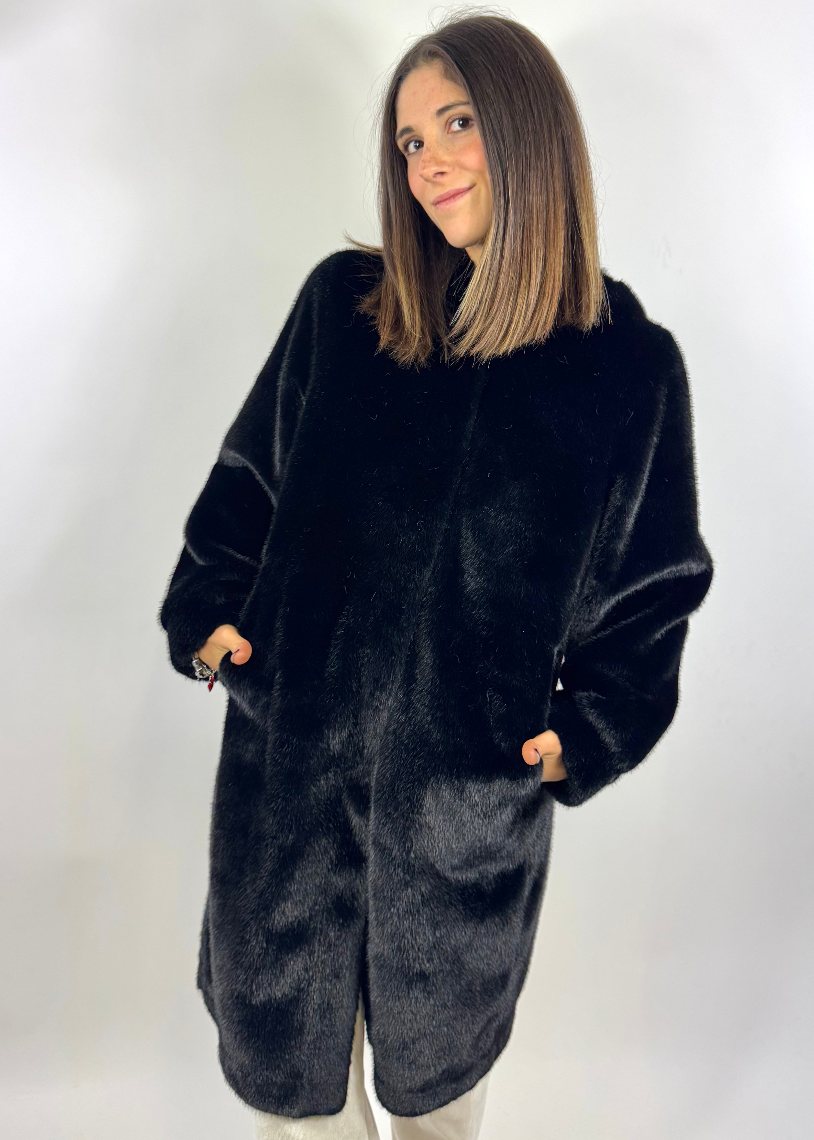 SUSY MIX PELLICIA CON CAPPUCCIO NERO