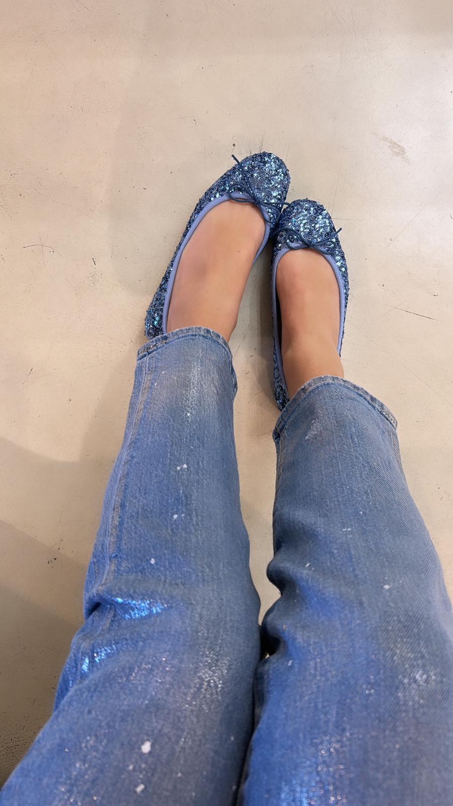 Ballerina in paillettes cielo