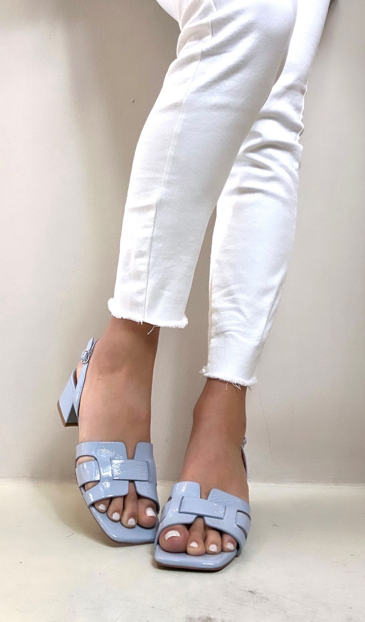 Bibi Lou Sandalo donna in vernice cielo