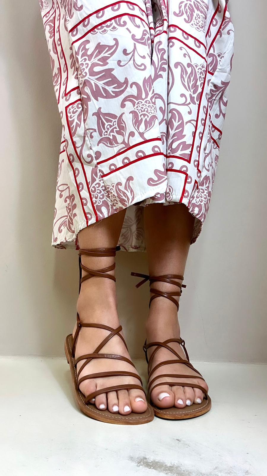 CB Fusion Sandalo donna infradito alla schiava con lacci sottili in pelle cuoio