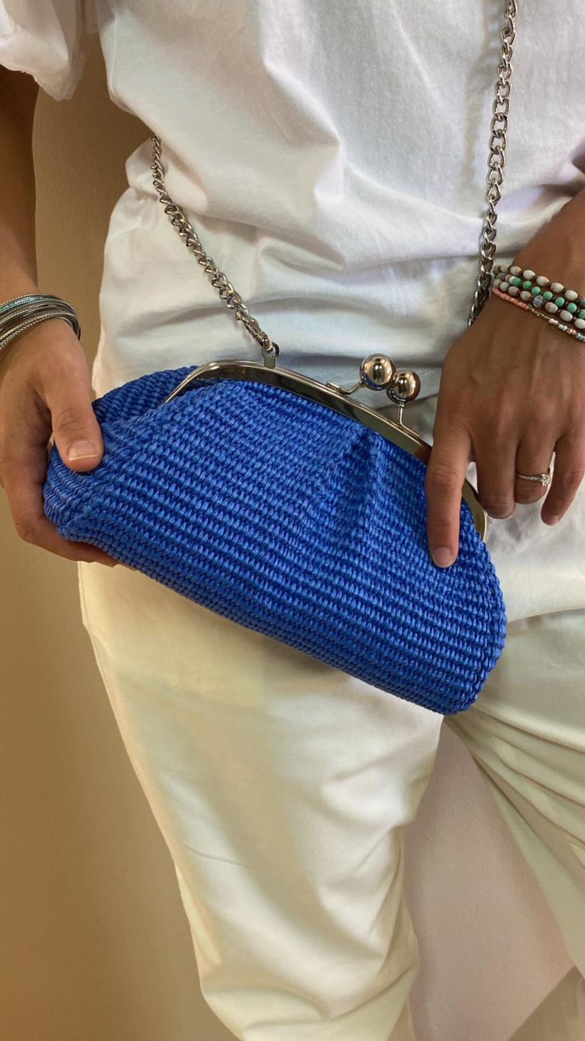 Cecile Pochette rafia pasticcino indaco