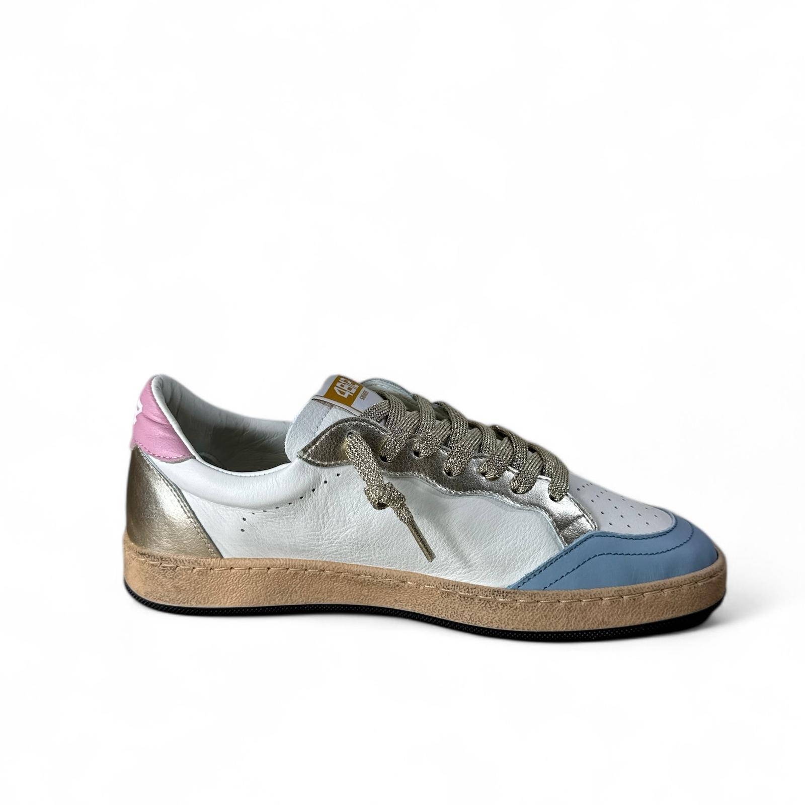 4B12 Sneaker donna in pelle bianca con azzurro, rosa e laminato oro