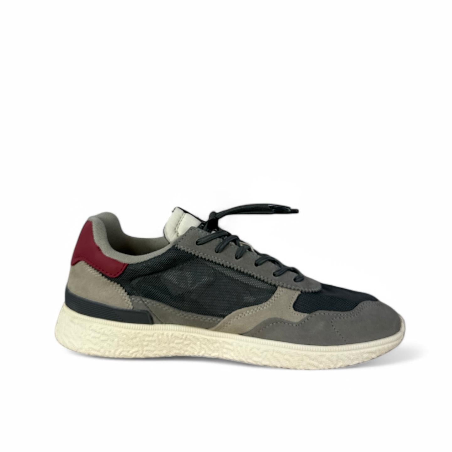 Victoria sneaker uomo in suede e rete nero e grigio con gonfietto rosso