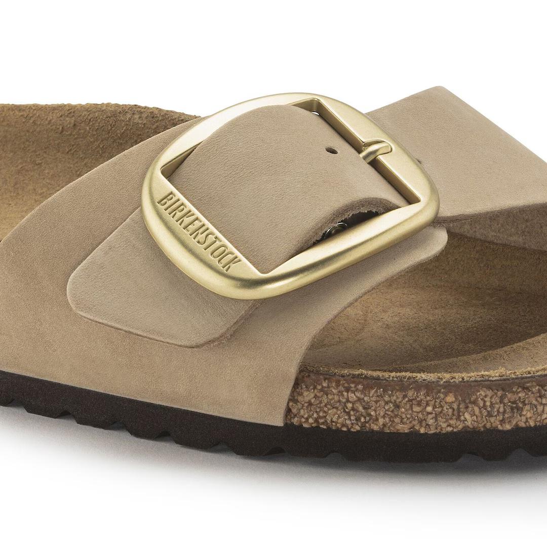 Birkenstock ciabatta donna una fascia nabuck sabbia con big buckle