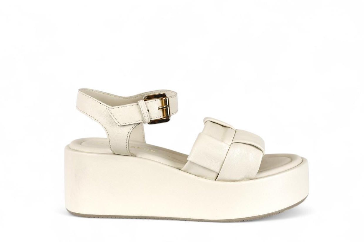 Elvio Zanon sandalo con plateaux donna in pelle color burro con chiusura alla caviglia