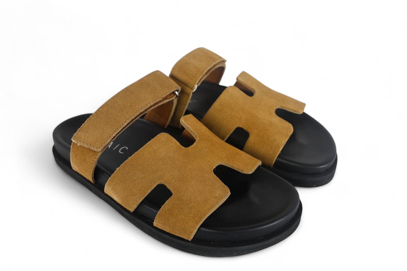 Mosaic slider donna in suede cuoio con velcro sul collo del piede