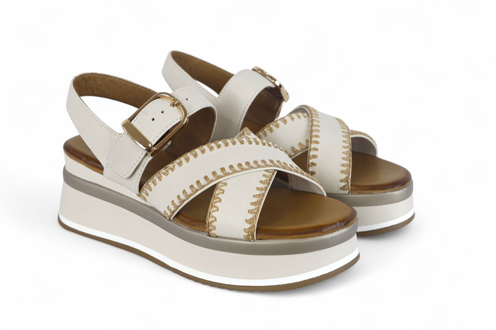INUOVO sandalo donna fasce incrociate in pelle crema con infilature