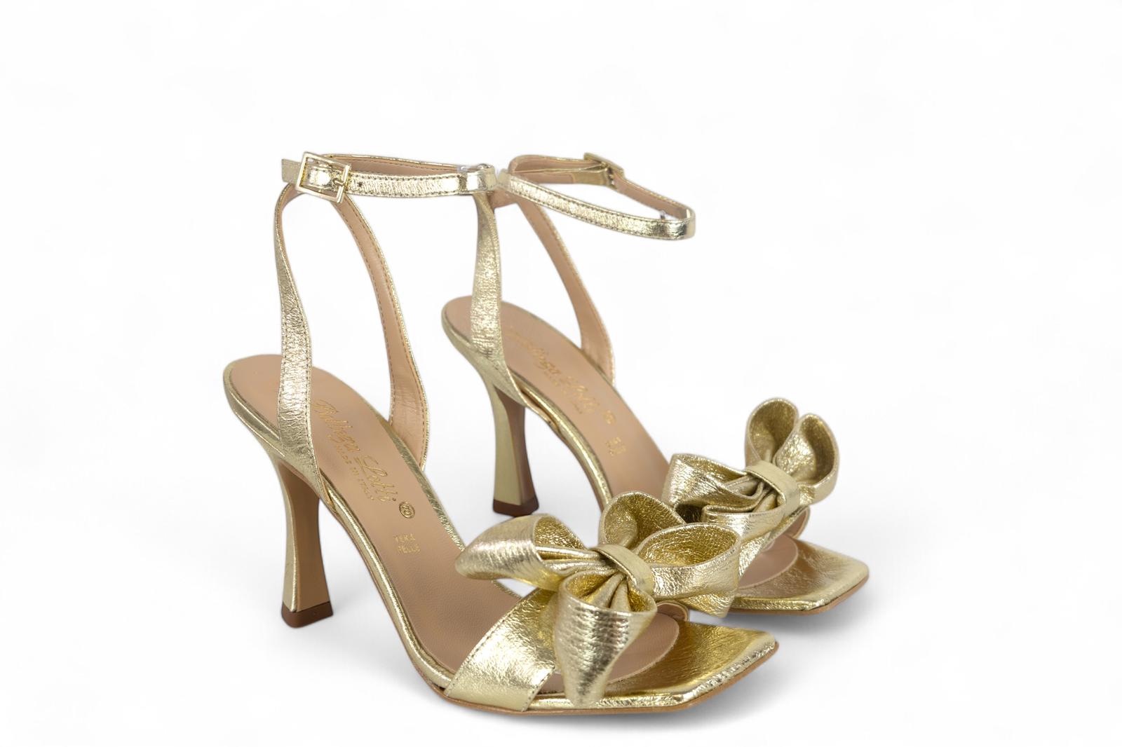 Bottega Lotti sandalo donna con tacco in laminato platino con doppio fiocco