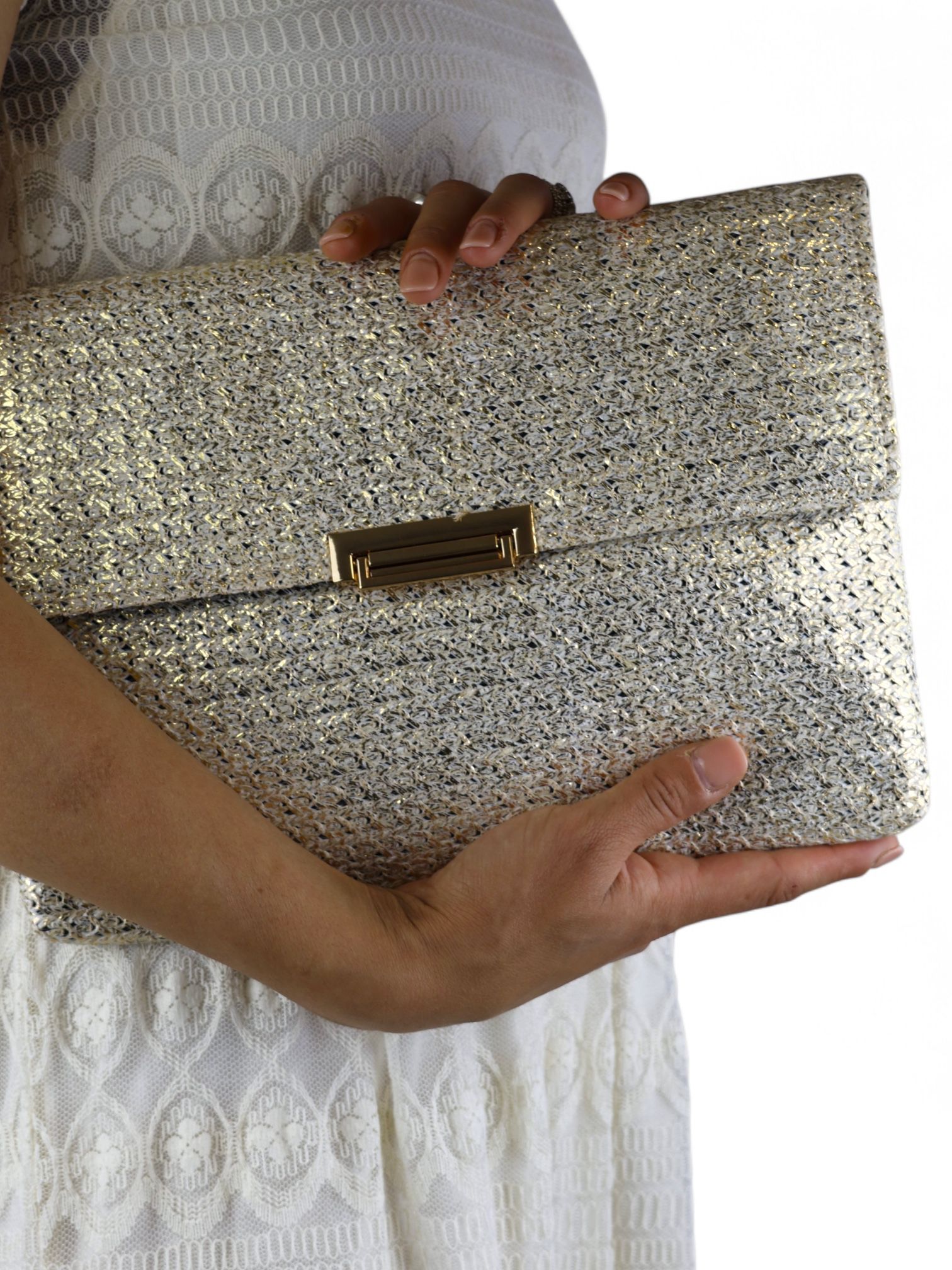 Anna Cecere pochette in rafia laminata color platino