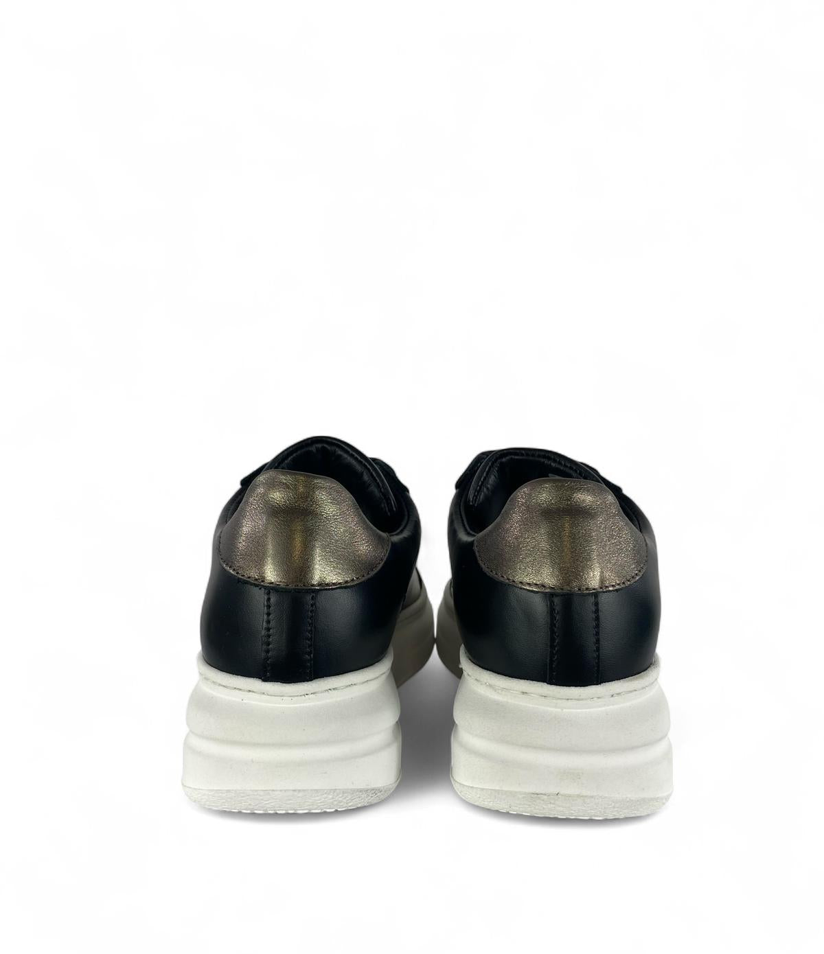 MELINE Sneaker donna in pelle dettagli laminati nero