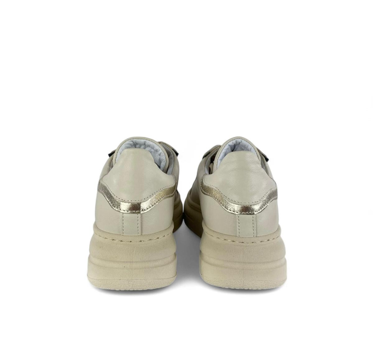 MELINE Sneaker donna in pelle dettaglio laminato e Lacci con accessori gioiello crudo