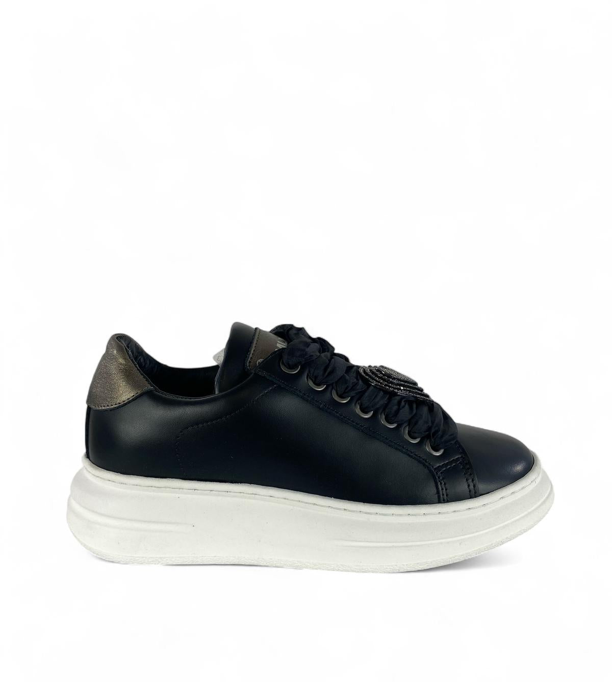 MELINE Sneaker donna in pelle dettagli laminati nero