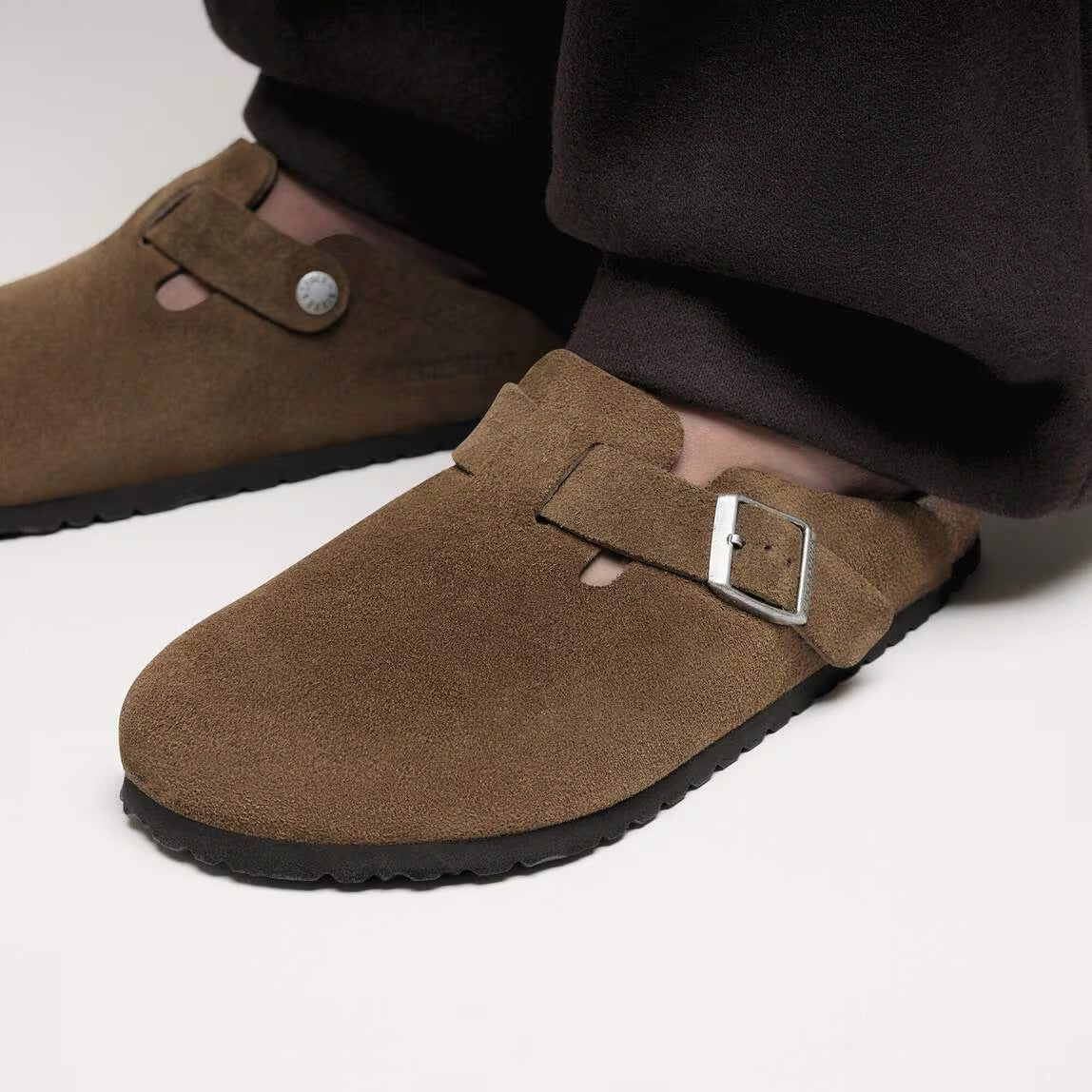 BIRKENSTOCK BOSTON DARK TEA SABOT SUEDE