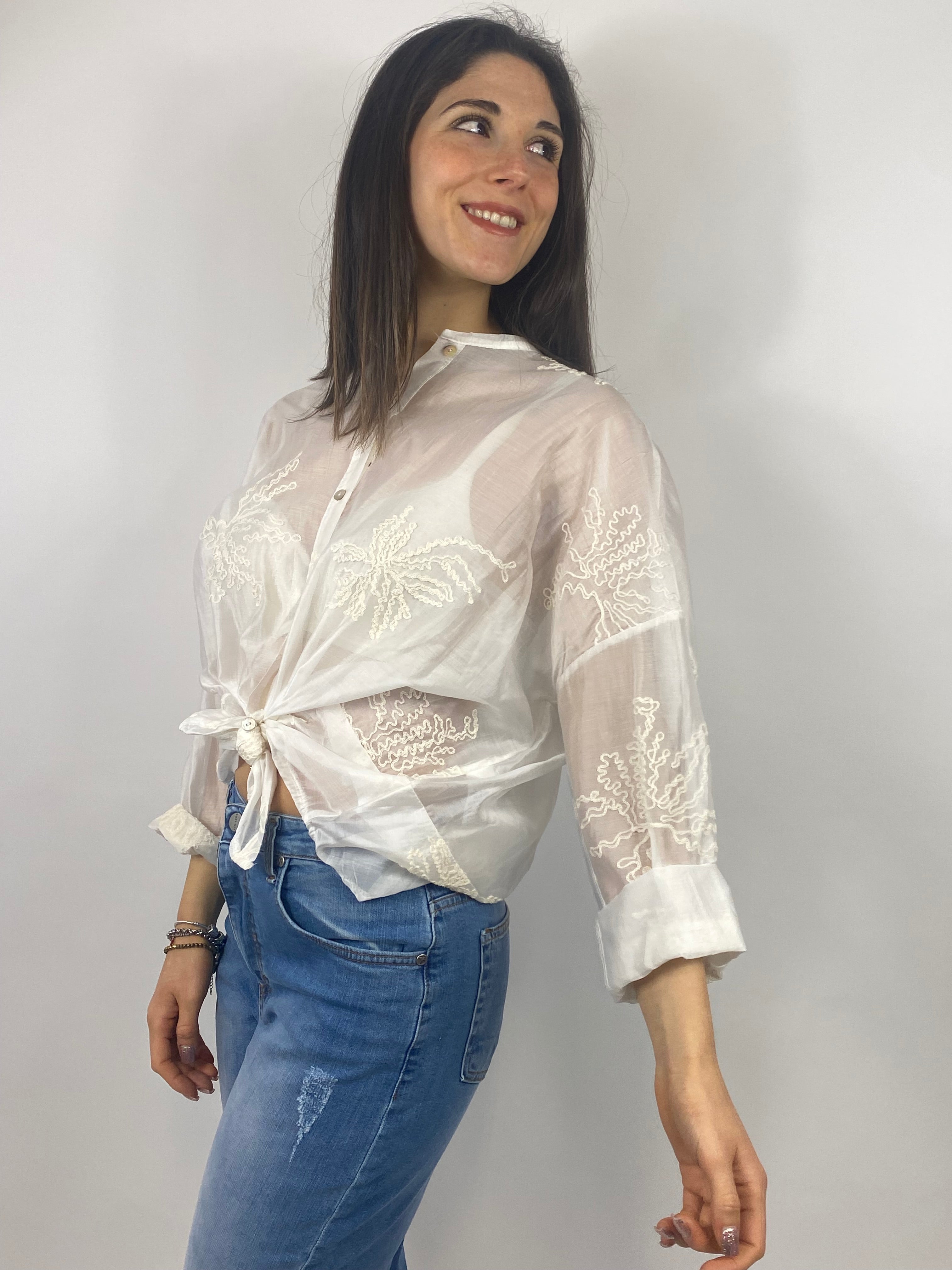 SUSY MIX CAMICIA CON RICAMI LATTE