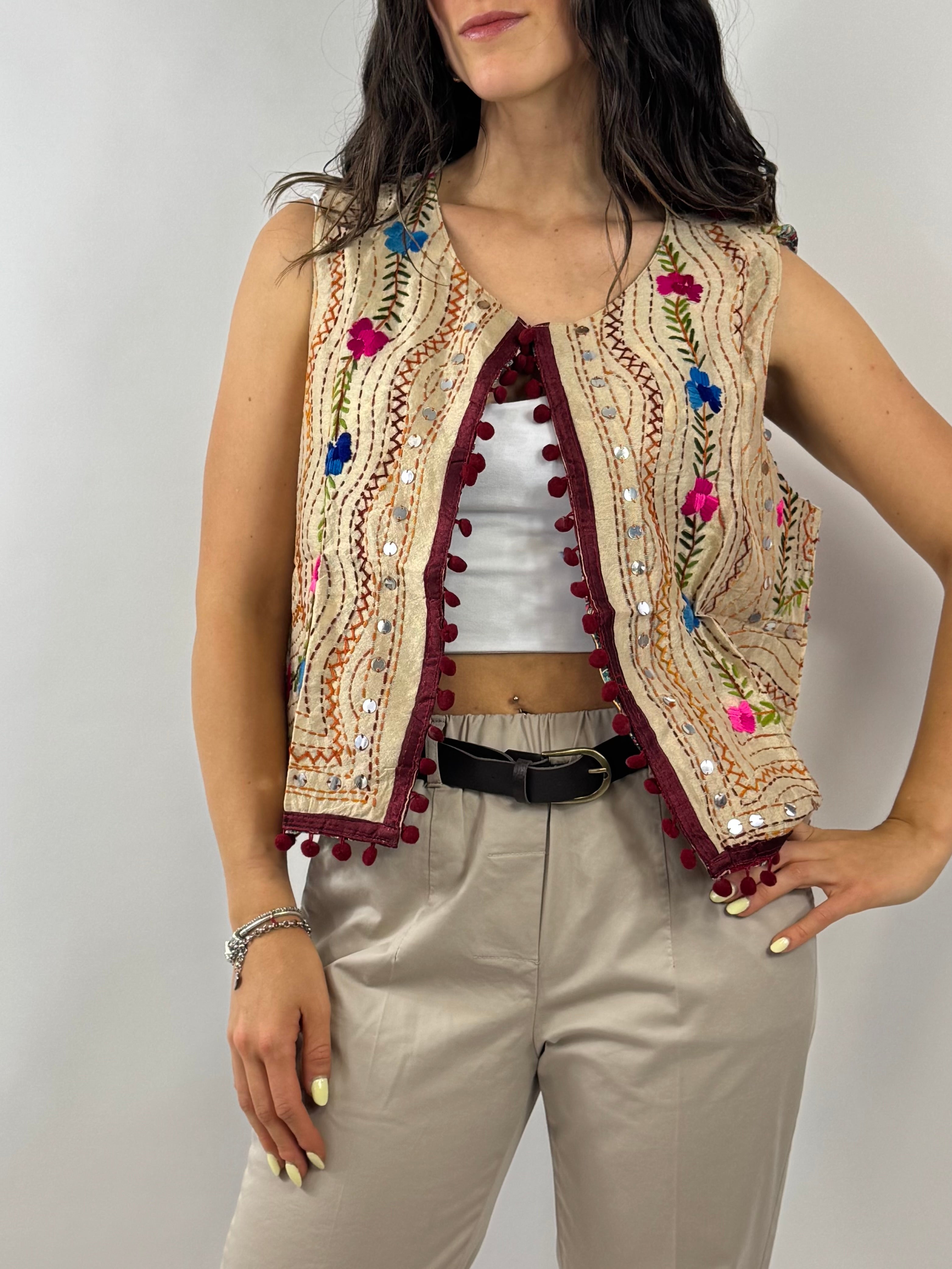 CECILE GILET SUZANI