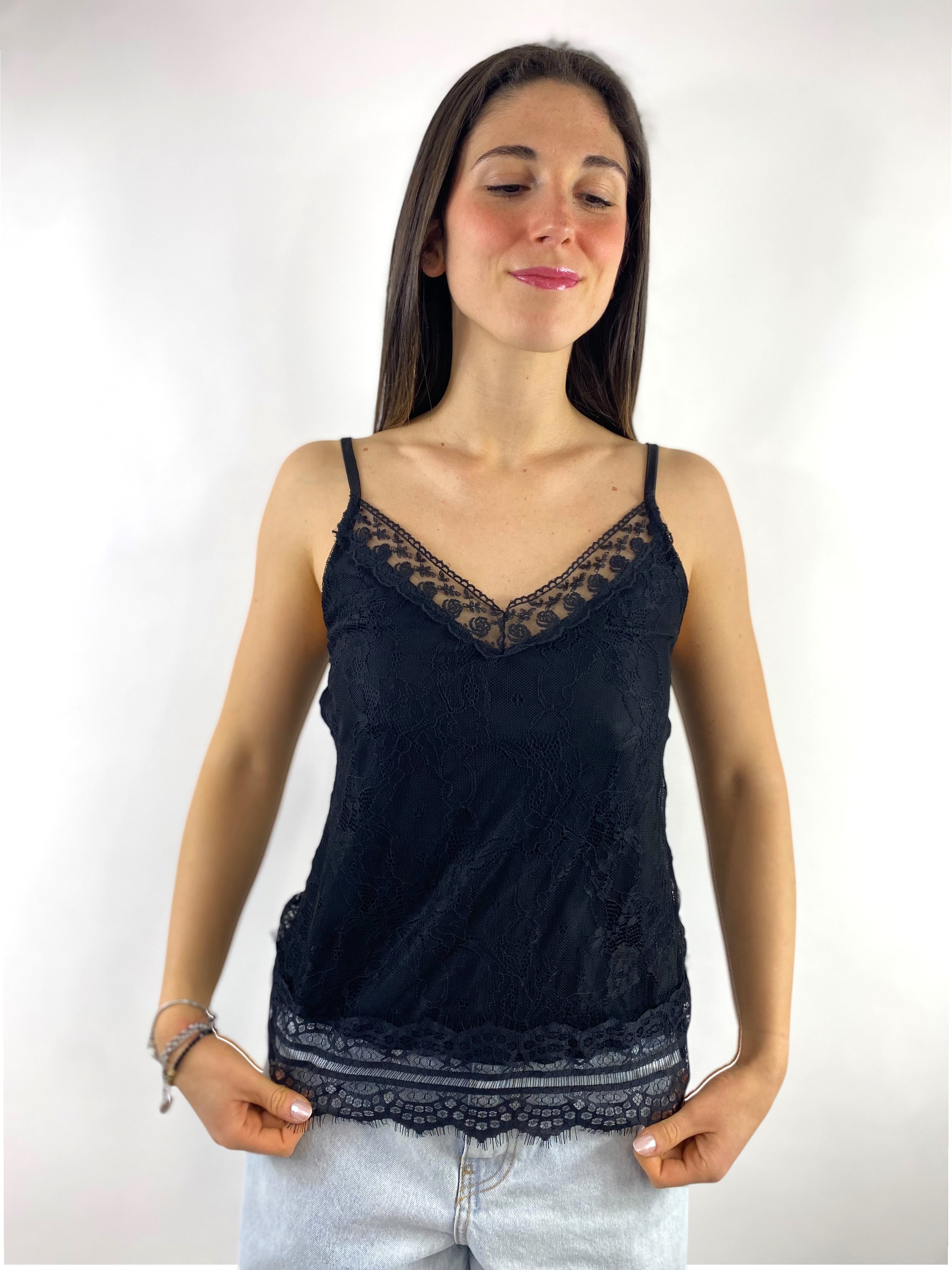 CECILE TOP PIZZO NERO