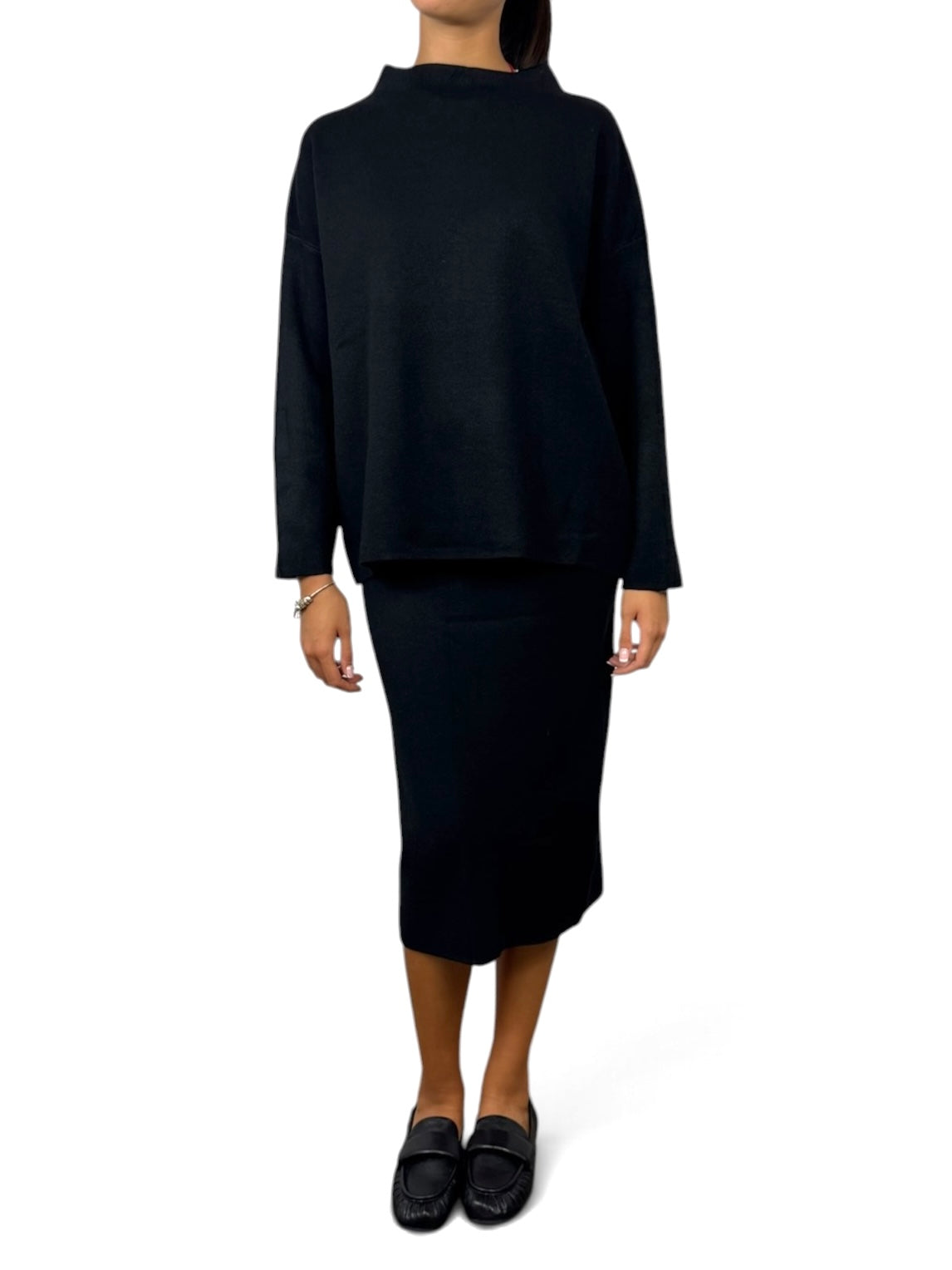 SUSY MIX COMPLETO MAGLIA E GONNA NERO