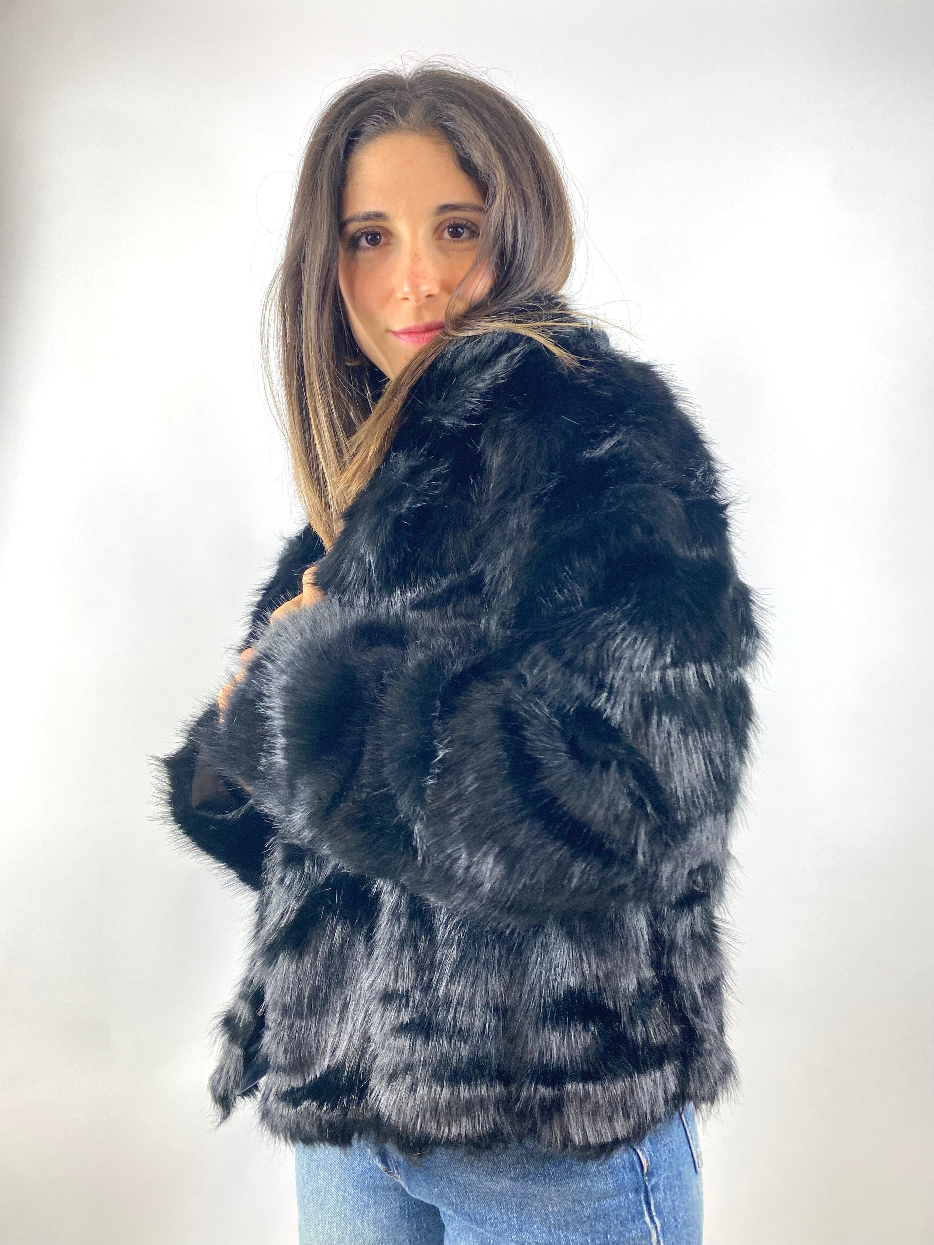 CECILE PELLICCIA NERA