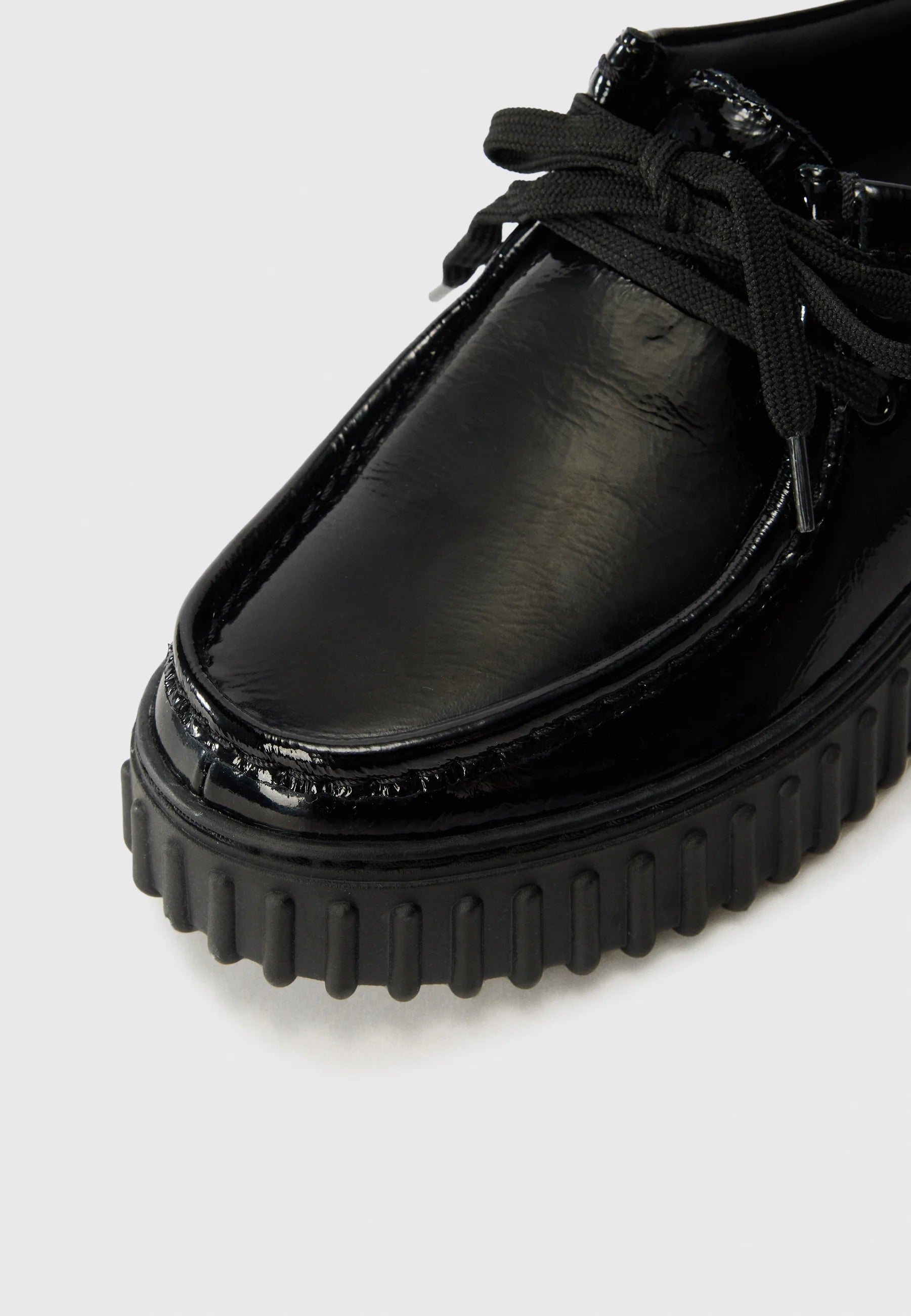 CLARKS INGEGNERE VERNICIATO NERO