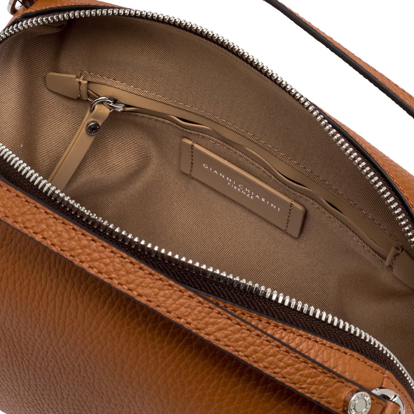 Gianni Chiarini borsa a mano con tracolla realizzata in pelle caramello