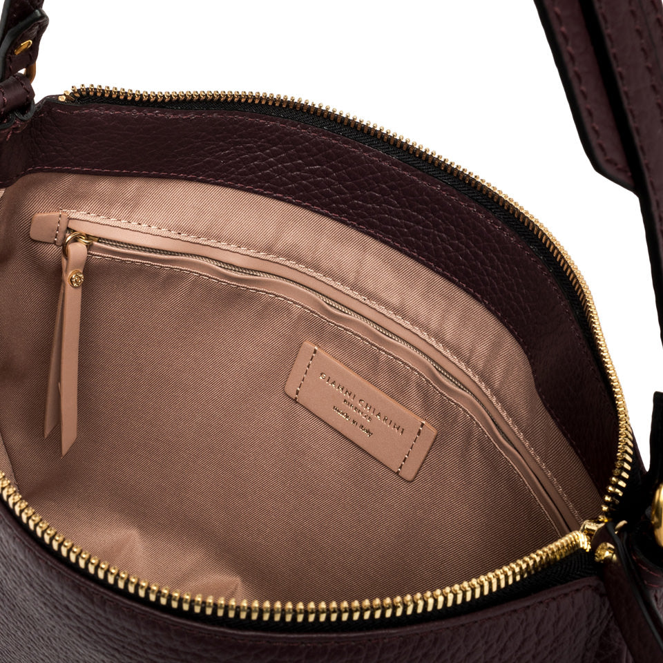 Gianni Chiarini Borsa a spalla realizzata in pelle grana maxi plum