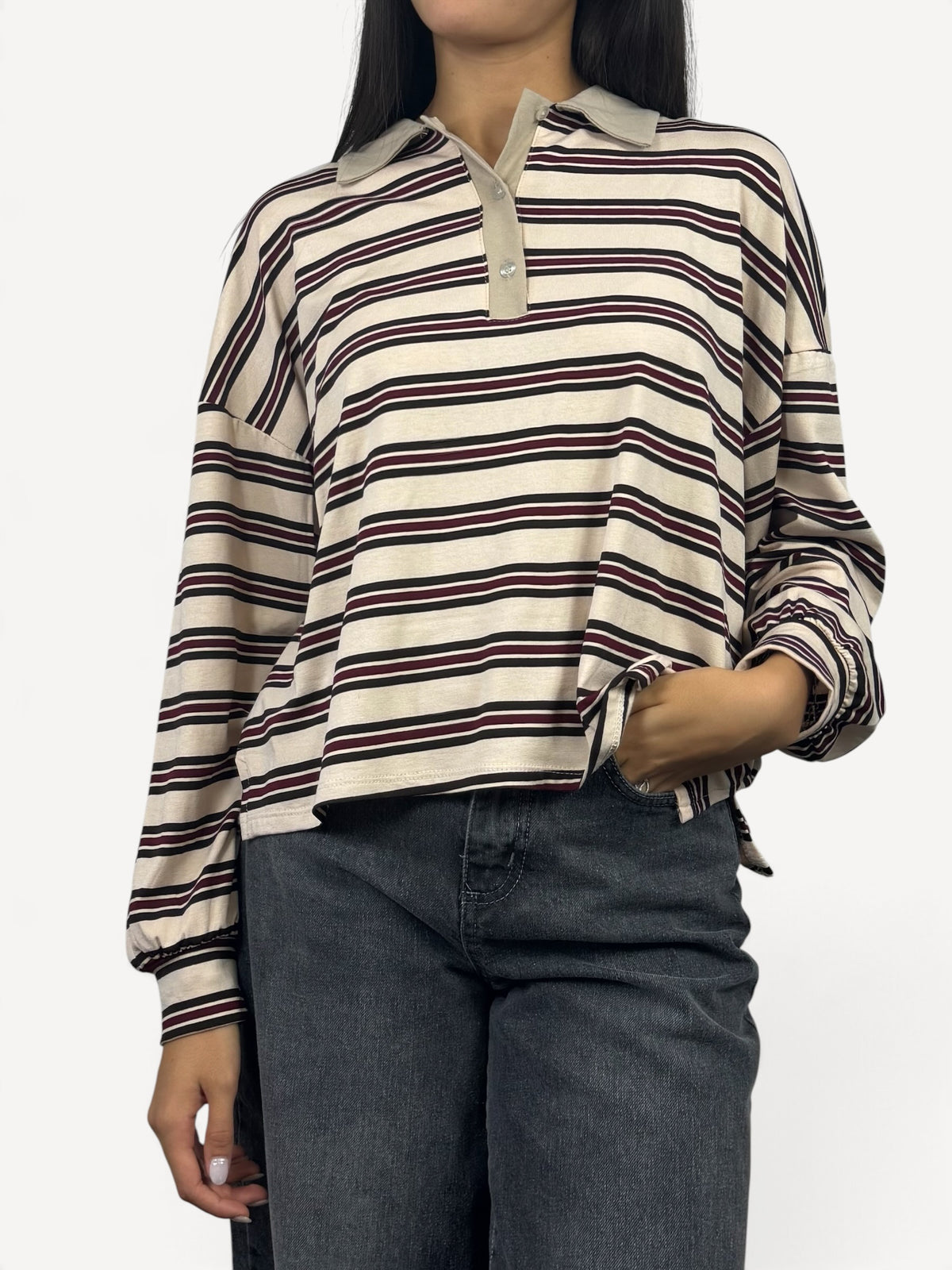 KIKISIX MAGLIA MODELLO POLO A RIGHE BEIGE