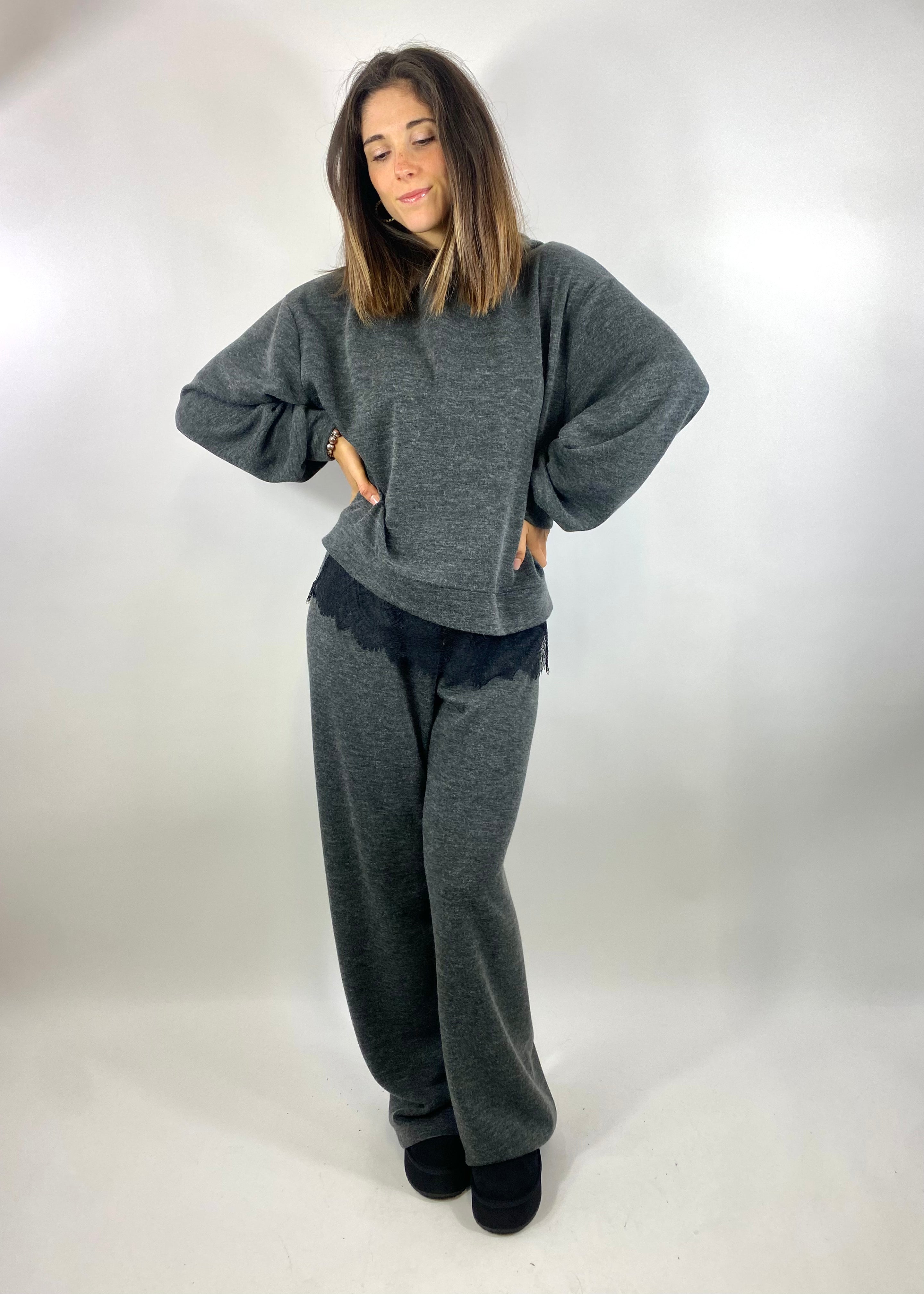 SUSY MIX FELPA GRIGIA CON PIZZO