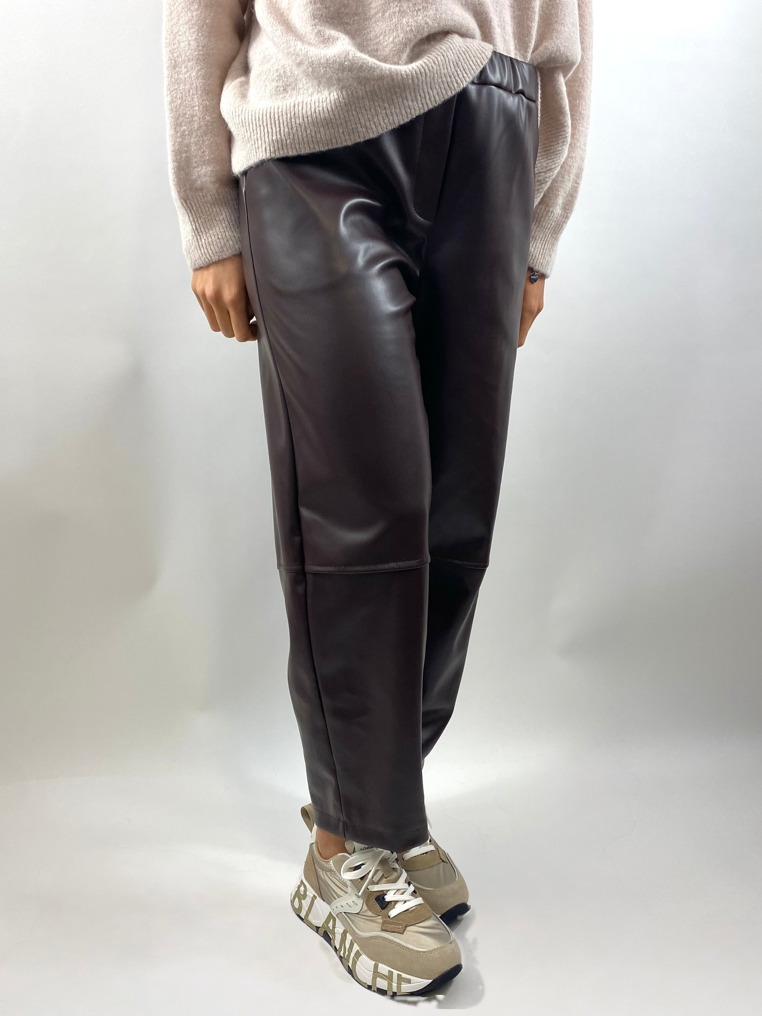 CECILE PANTALONE ECOPELLE MORO
