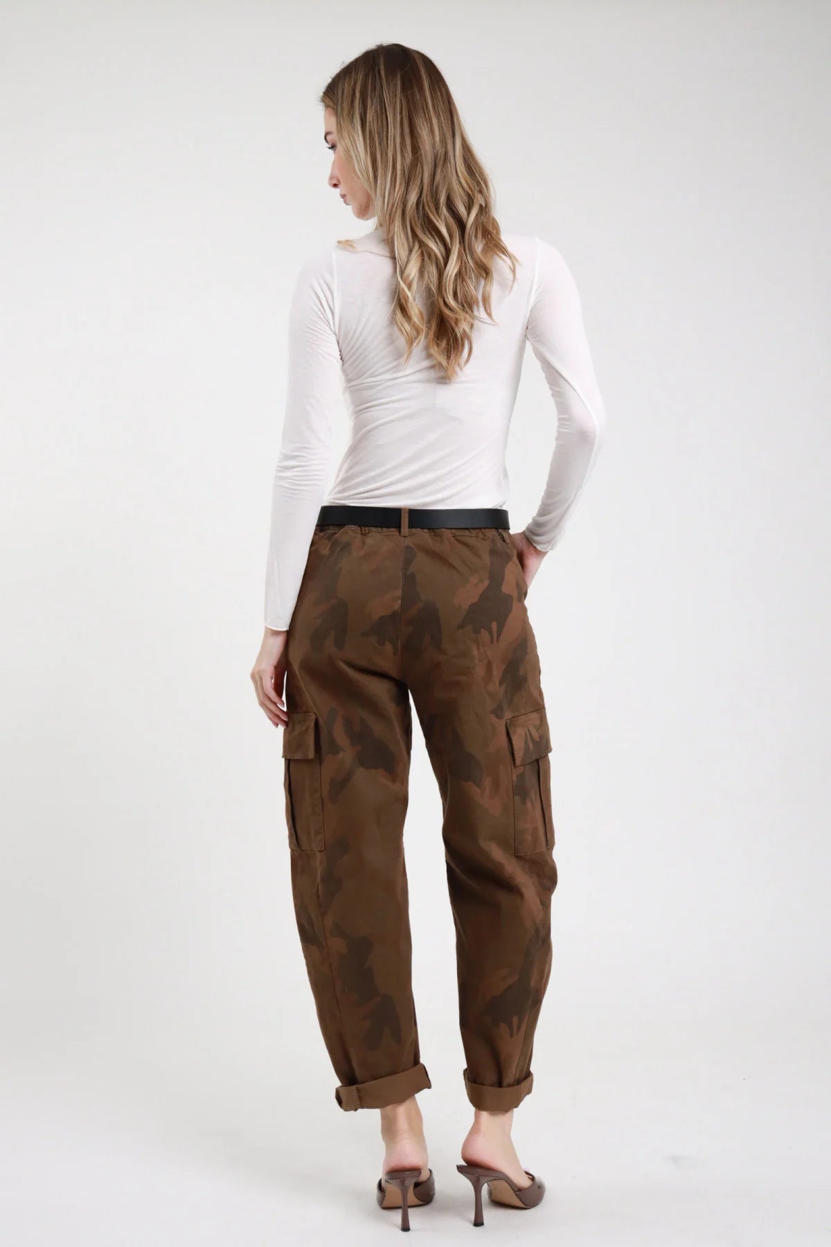 SUSY MIX PANTALONI TASCONI CAMU